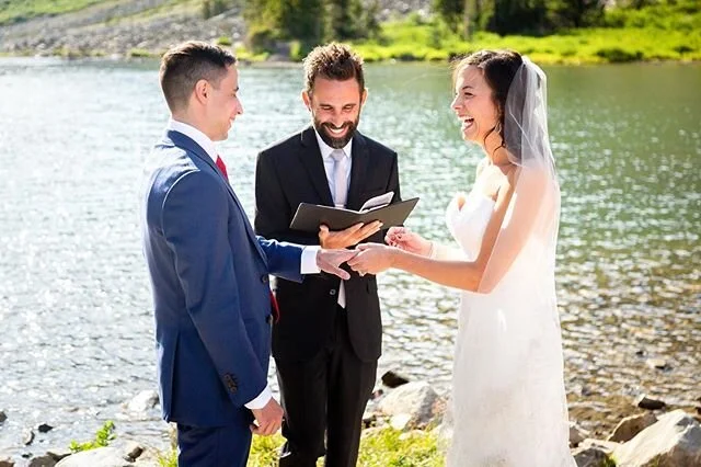 Special shout out to @officiantphilgallagher - my all time favorite officiant!!! He is amazing and the best. I am always so excited when I learn he is going to be the officiant for an elopement. Can&rsquo;t wait to work with you again soon Phil! .
.

