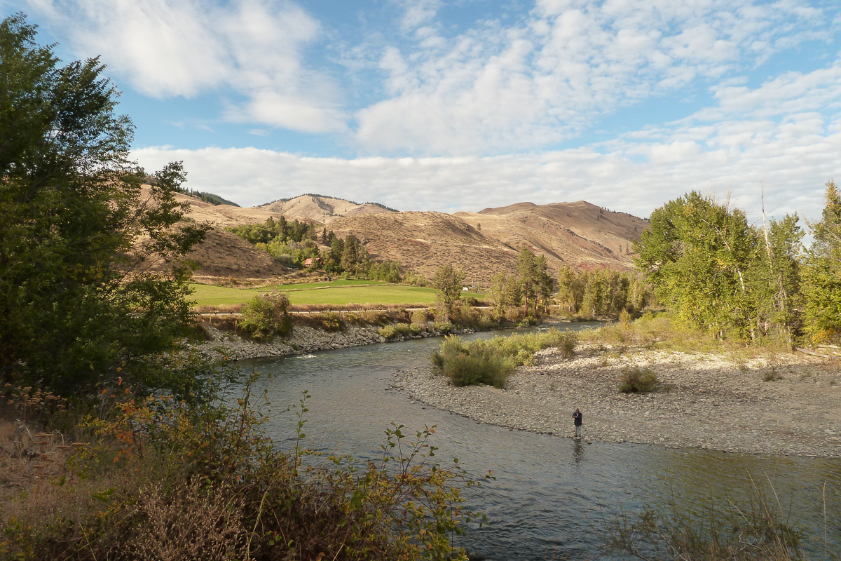  Methow River A tributary. 