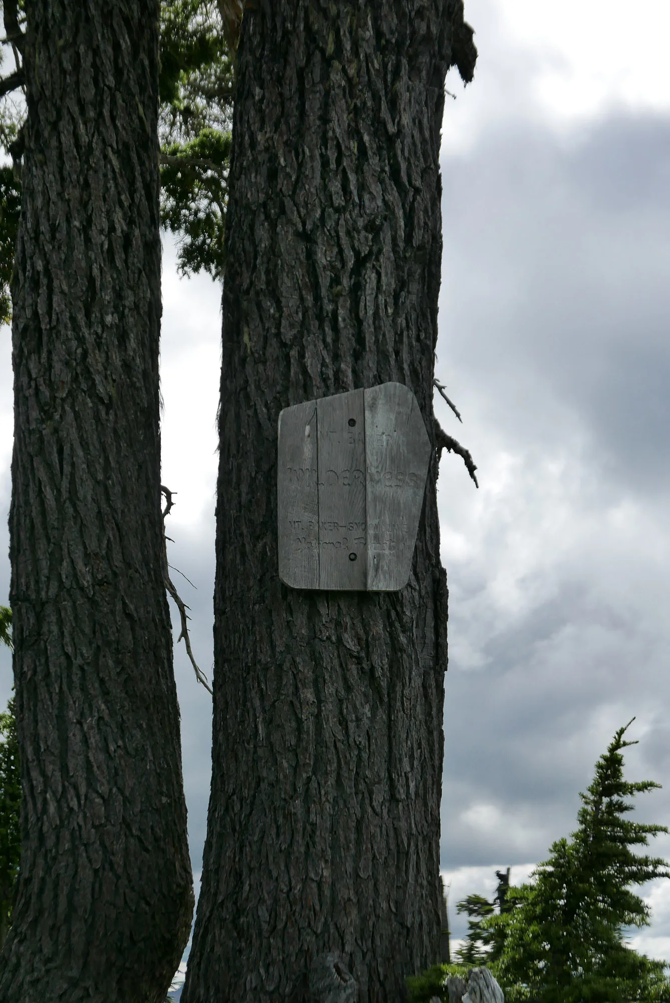 boundary sign