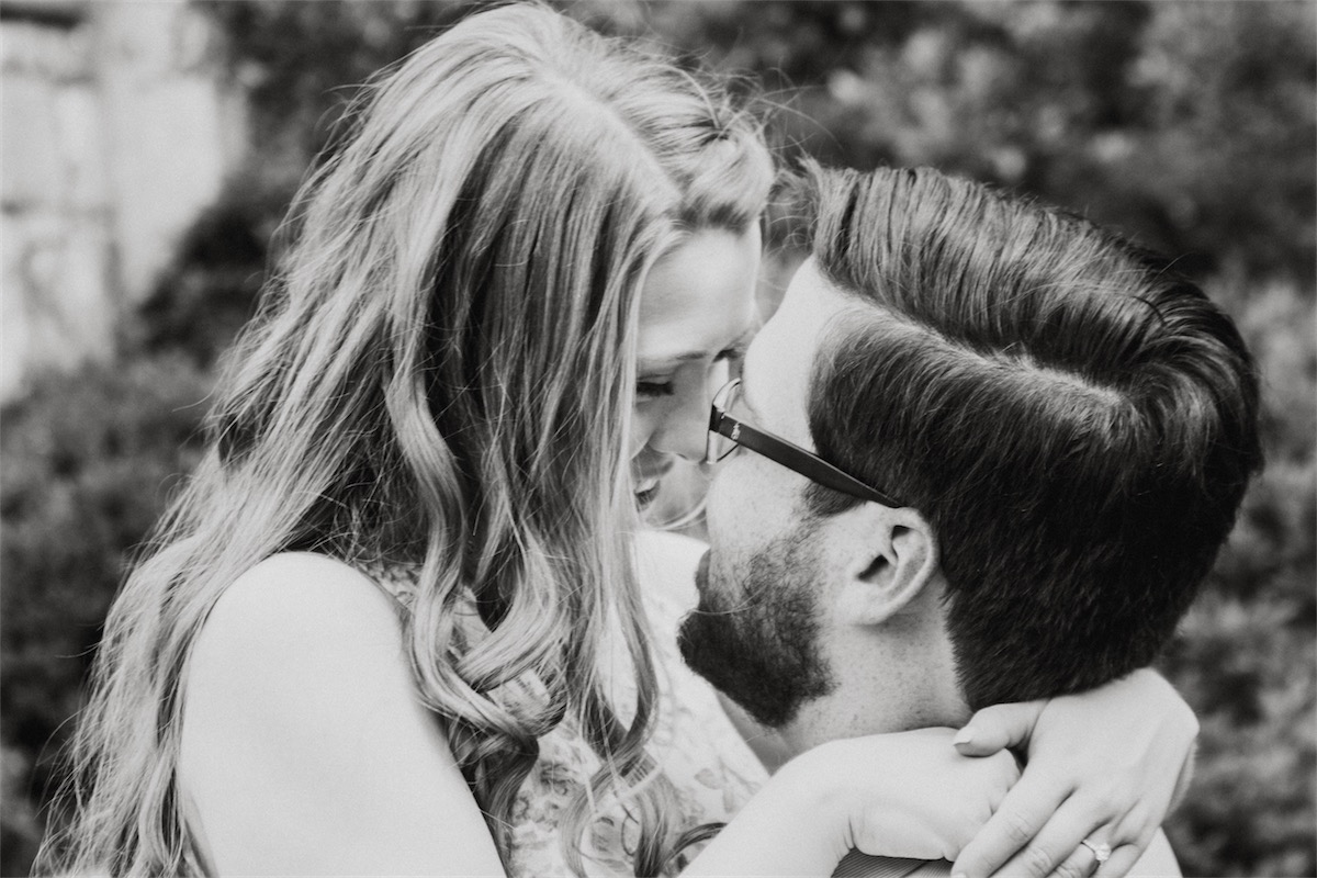 Engagement Photos at the Arboretum