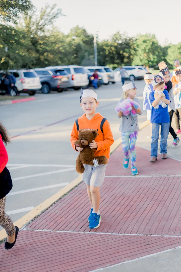 PC-Bear-parade-First-grade-Noah-2018 (47 of 65).jpg