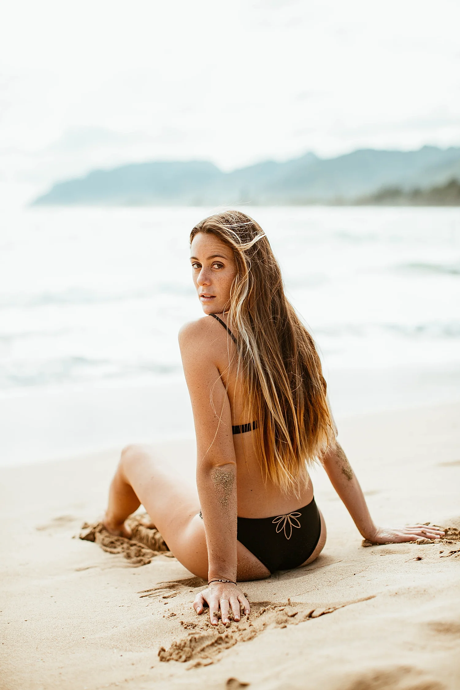 Travel & Lifestyle Fashion Photography with Bailey Nagy and Benoa Swim by Kelee Bovelle in Oahu Hawaii_0006.jpg