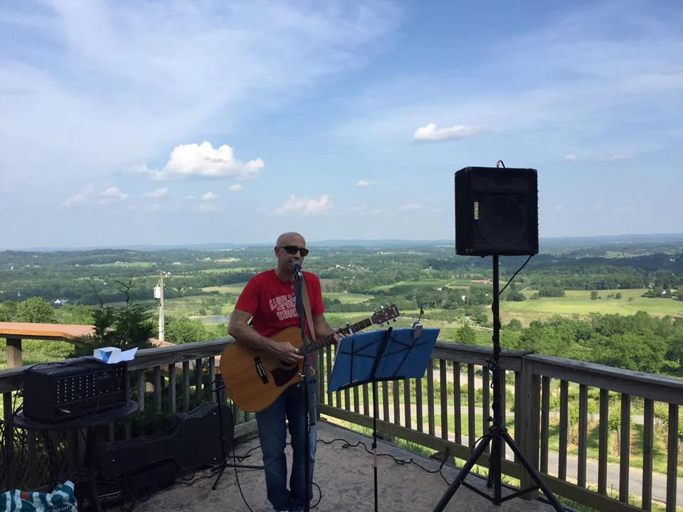 Bluemont Vineyard 05-27-2016