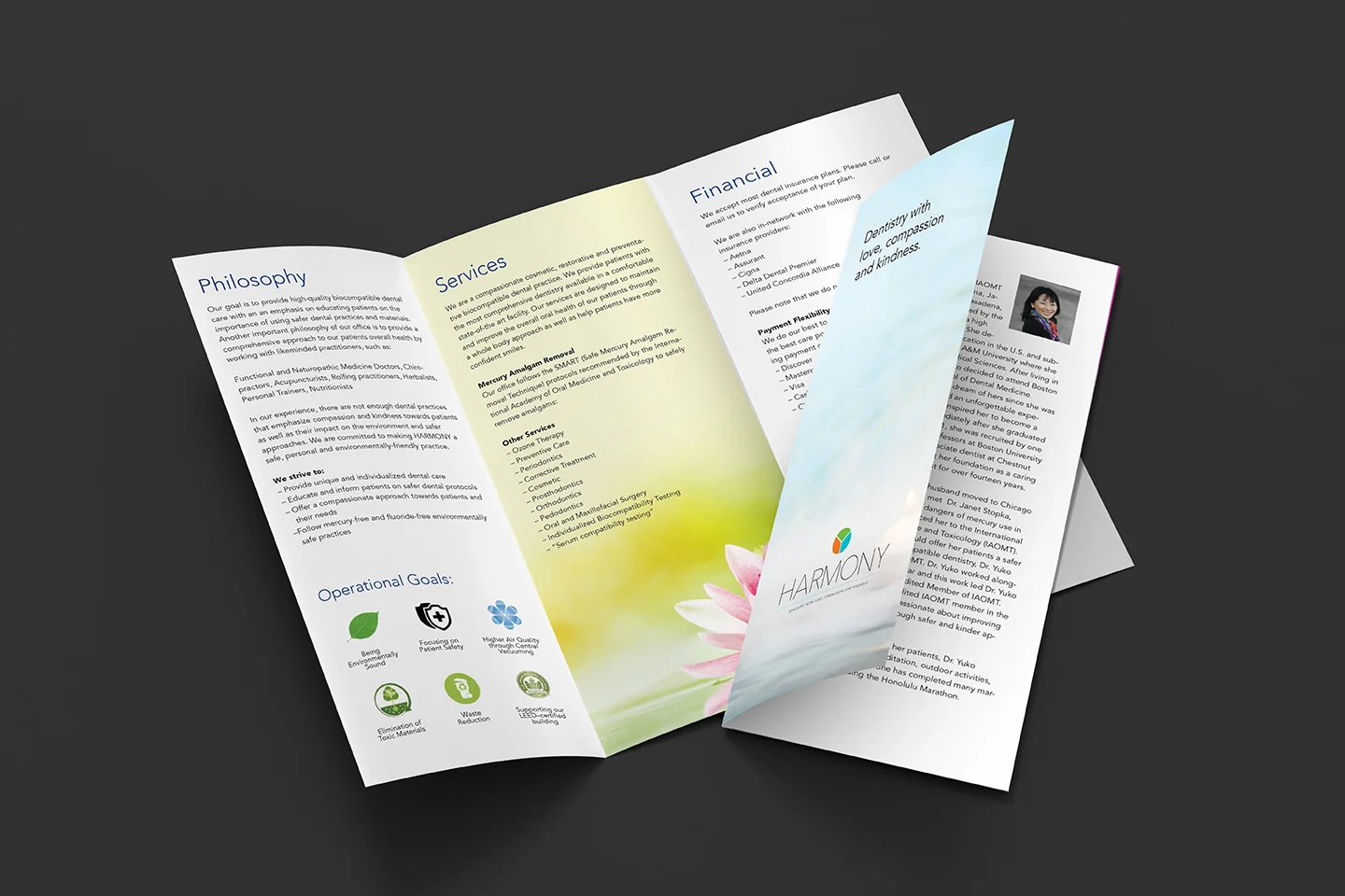 trifold2.jpg