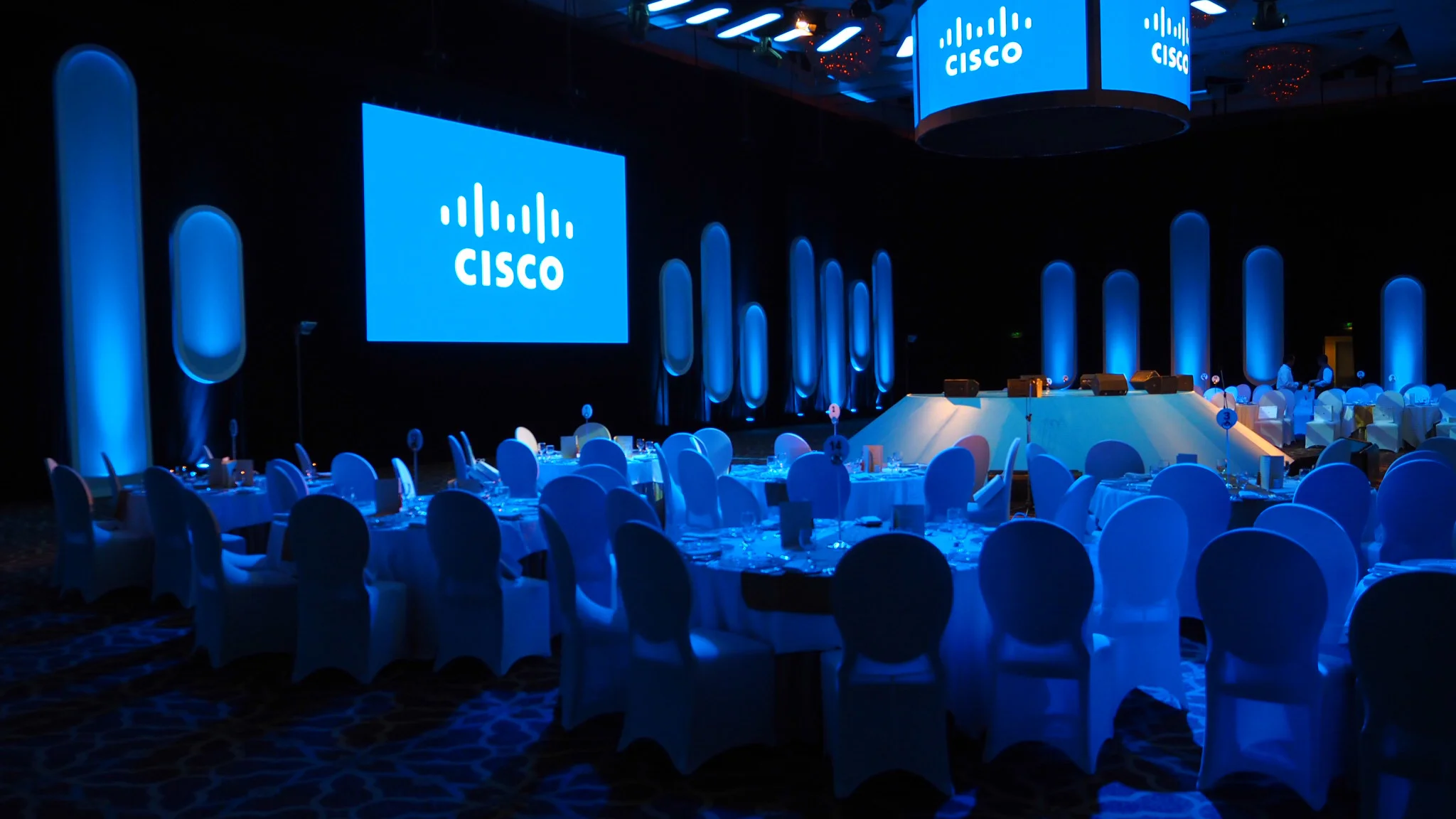 Finding Beer in Saudi Arabia, Cisco Conference and iPad Illusions