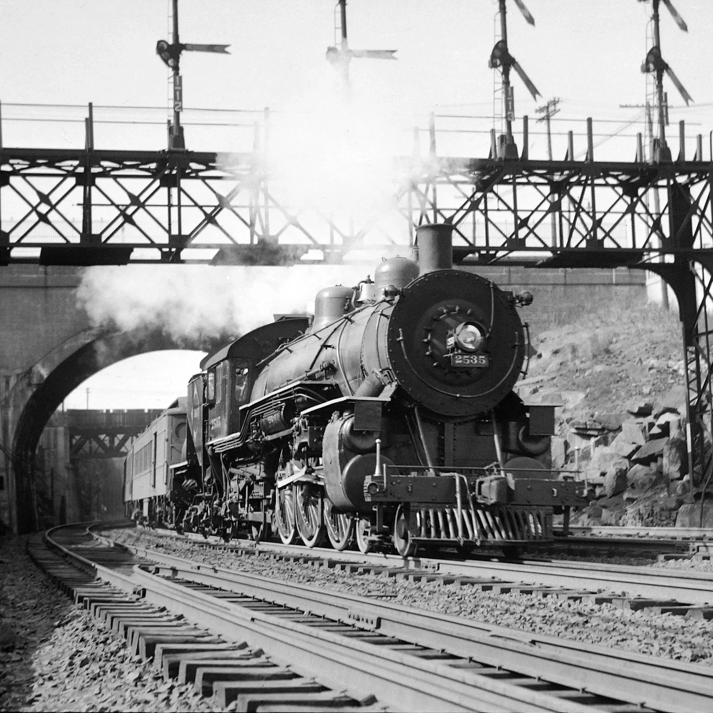 Erie Cut near Palisade Ave Arch (Copy) (Copy)