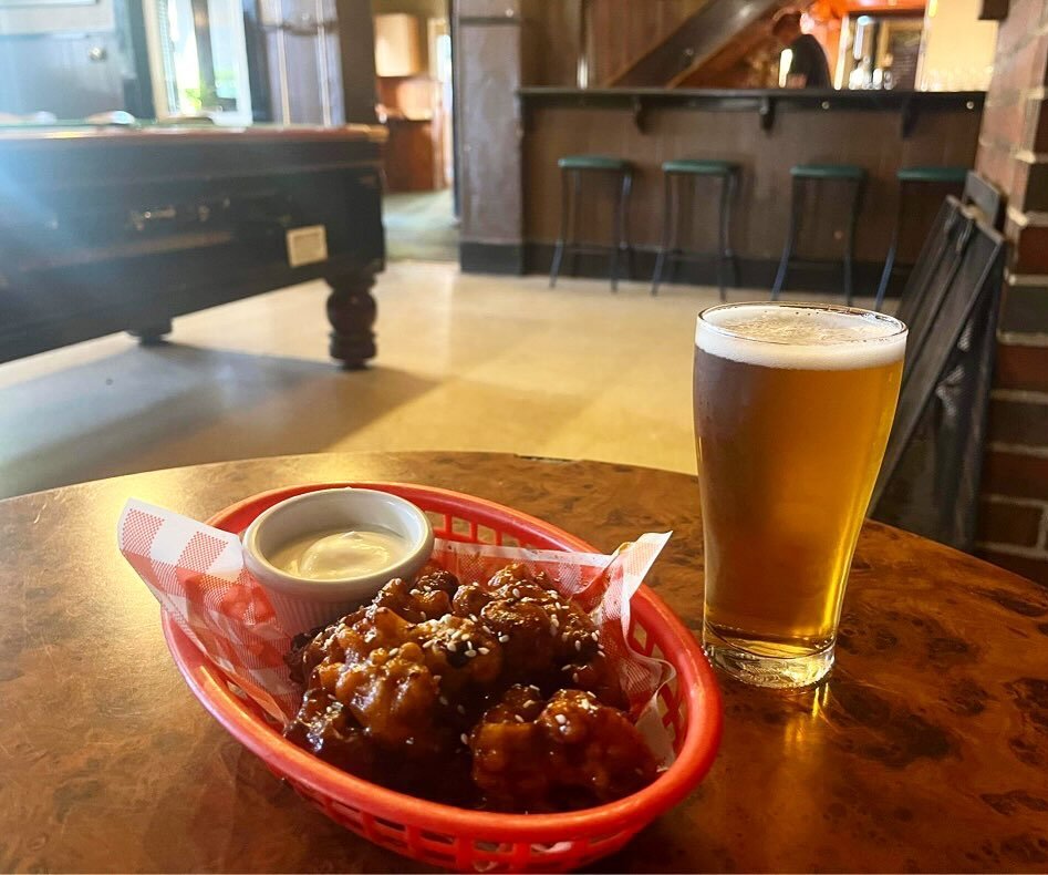 ✨⭐️New Special!✨⭐️
Korean Cauliflower Bites 😋
Perfect with a pot 🙏🏻🍻
.
.
#fitzroynorth #fitzroypubfood #veganpubfood #foodspecial