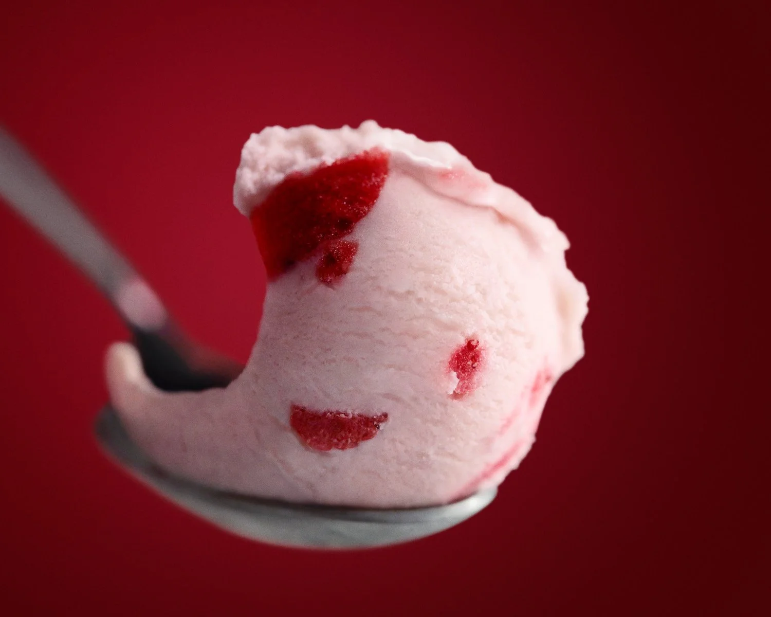  MAGAZINE: 
&nbsp;&nbsp;&nbsp;&nbsp;&nbsp;
Häagen Dazs ©
&nbsp;&nbsp;&nbsp;&nbsp;&nbsp;&nbsp;&nbsp;&nbsp;&nbsp;&nbsp;
 PHOTOGRAPHER: 
&nbsp;&nbsp;&nbsp;&nbsp;&nbsp;
Sara Remington