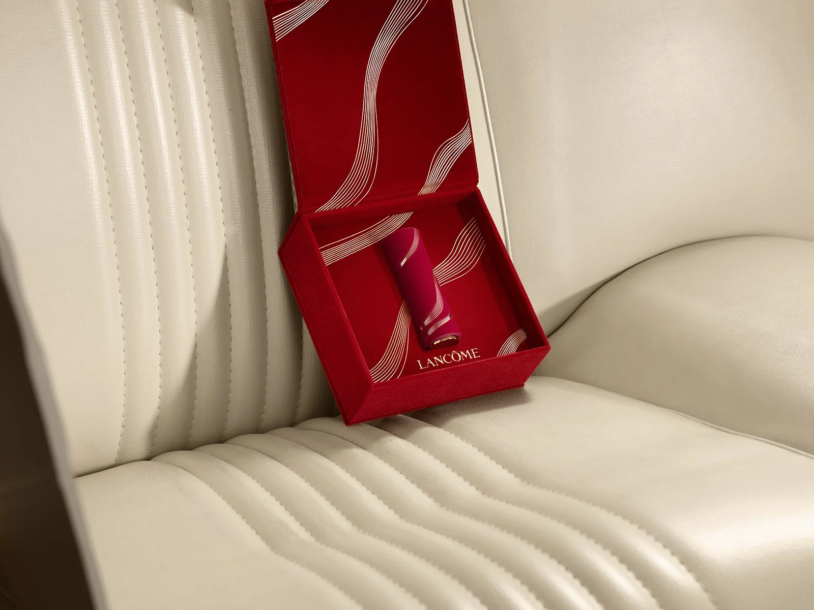  CLIENT: 
&nbsp;&nbsp;&nbsp;&nbsp;&nbsp;
Lancôme ©