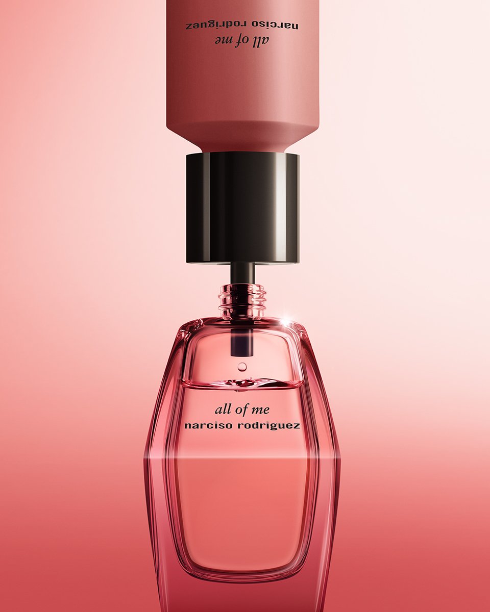  CLIENT: 
&nbsp;&nbsp;&nbsp;&nbsp;&nbsp;
Narciso Rodriguez ©
&nbsp;&nbsp;&nbsp;&nbsp;&nbsp;&nbsp;&nbsp;&nbsp;&nbsp;&nbsp;
 PHOTOGRAPHER: 
&nbsp;&nbsp;&nbsp;&nbsp;&nbsp;
Robin Guittat