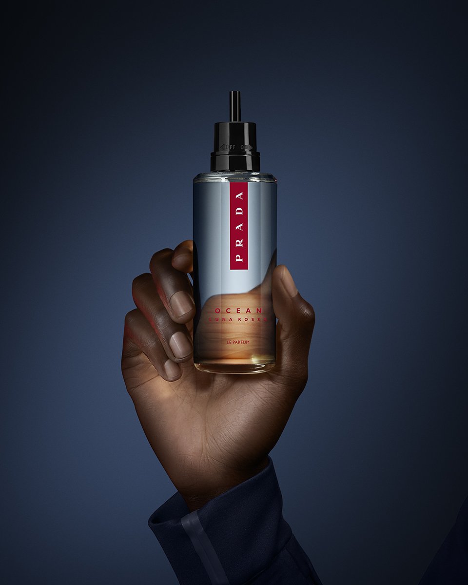  CLIENT: 
&nbsp;&nbsp;&nbsp;&nbsp;&nbsp;
Prada ©
&nbsp;&nbsp;&nbsp;&nbsp;&nbsp;&nbsp;&nbsp;&nbsp;&nbsp;&nbsp;
 PHOTOGRAPHER: 
&nbsp;&nbsp;&nbsp;&nbsp;&nbsp;
Robin Guittat