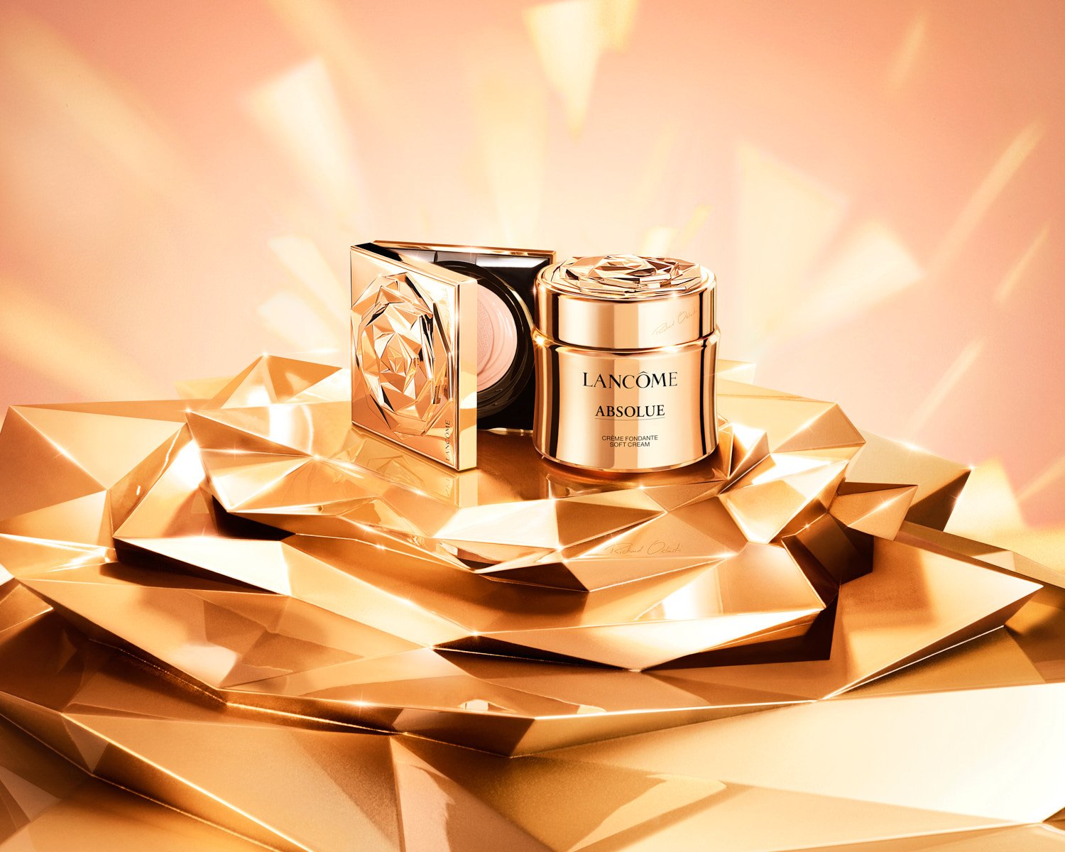  CLIENT: 
&nbsp;&nbsp;&nbsp;&nbsp;&nbsp;
Lancôme ©