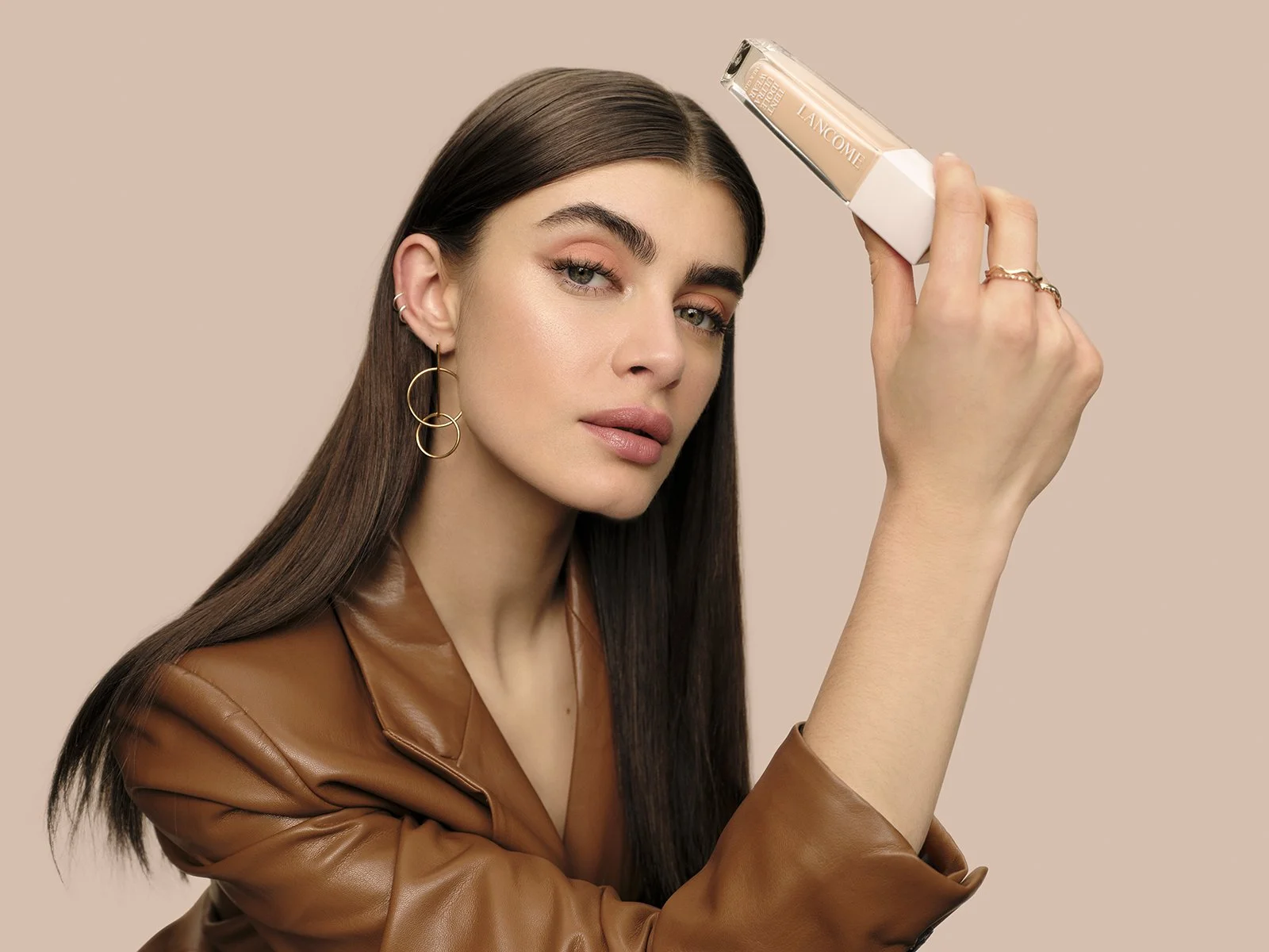  CLIENT: 
&nbsp;&nbsp;&nbsp;&nbsp;&nbsp;
Lancôme ©