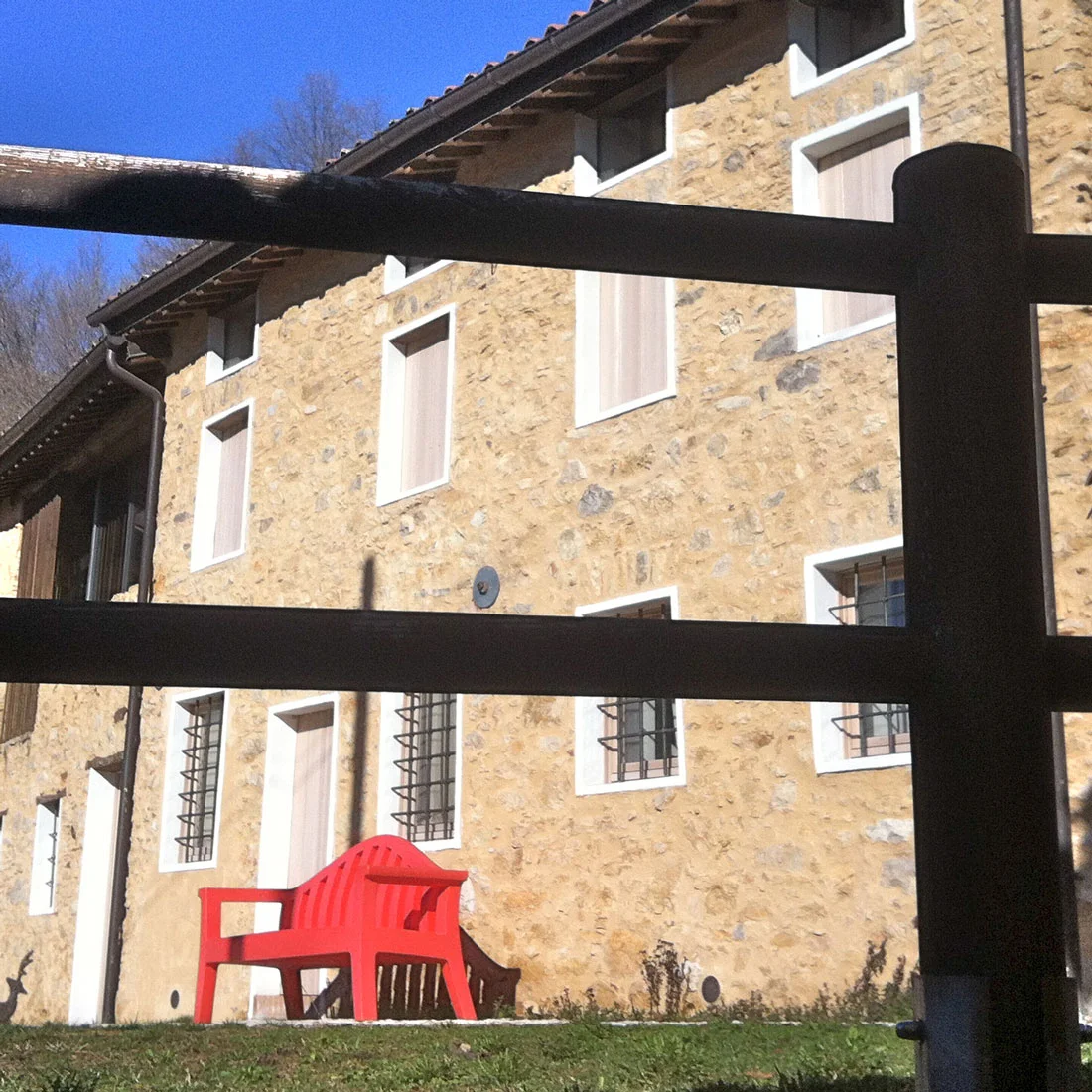 Ristrutturazione edilizia con cambio di destinazione d'uso