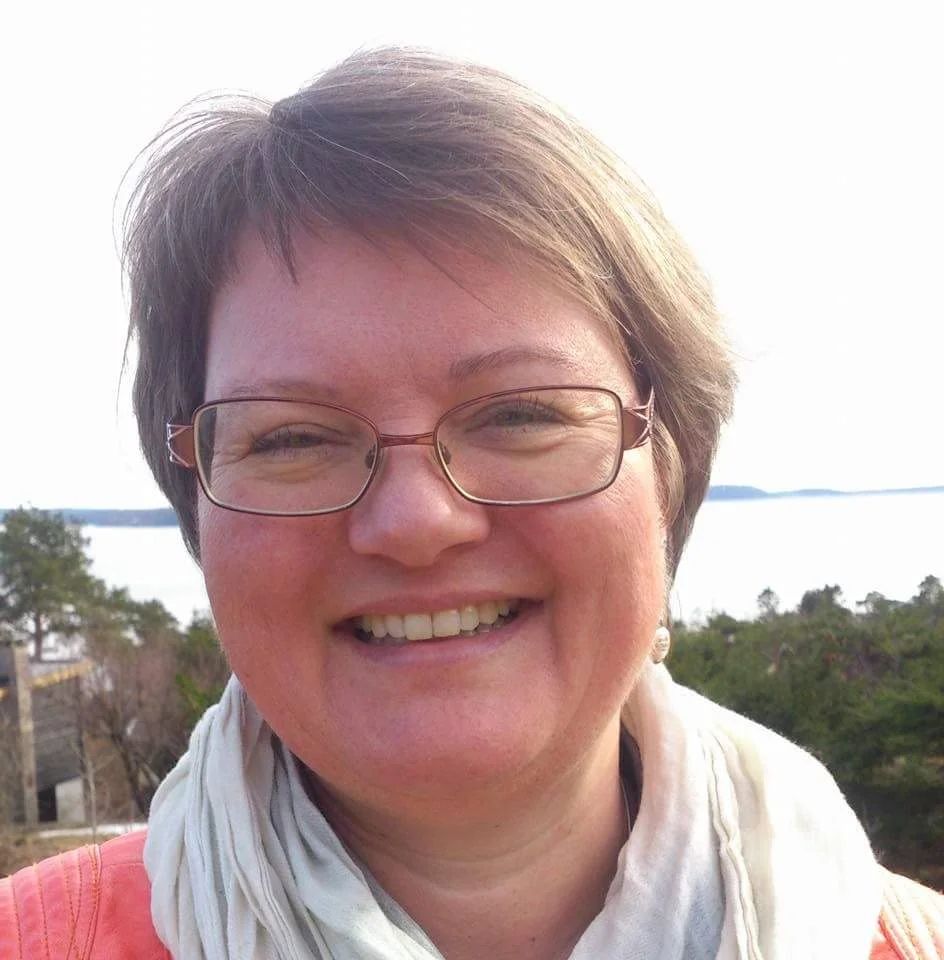 Merete Lippert Tobiassen og Lena Brennskag Nettum : EXPERIENTIA ERGO SUM: Erfaringer fra sansestimuleringsgrupper med barn og unge 