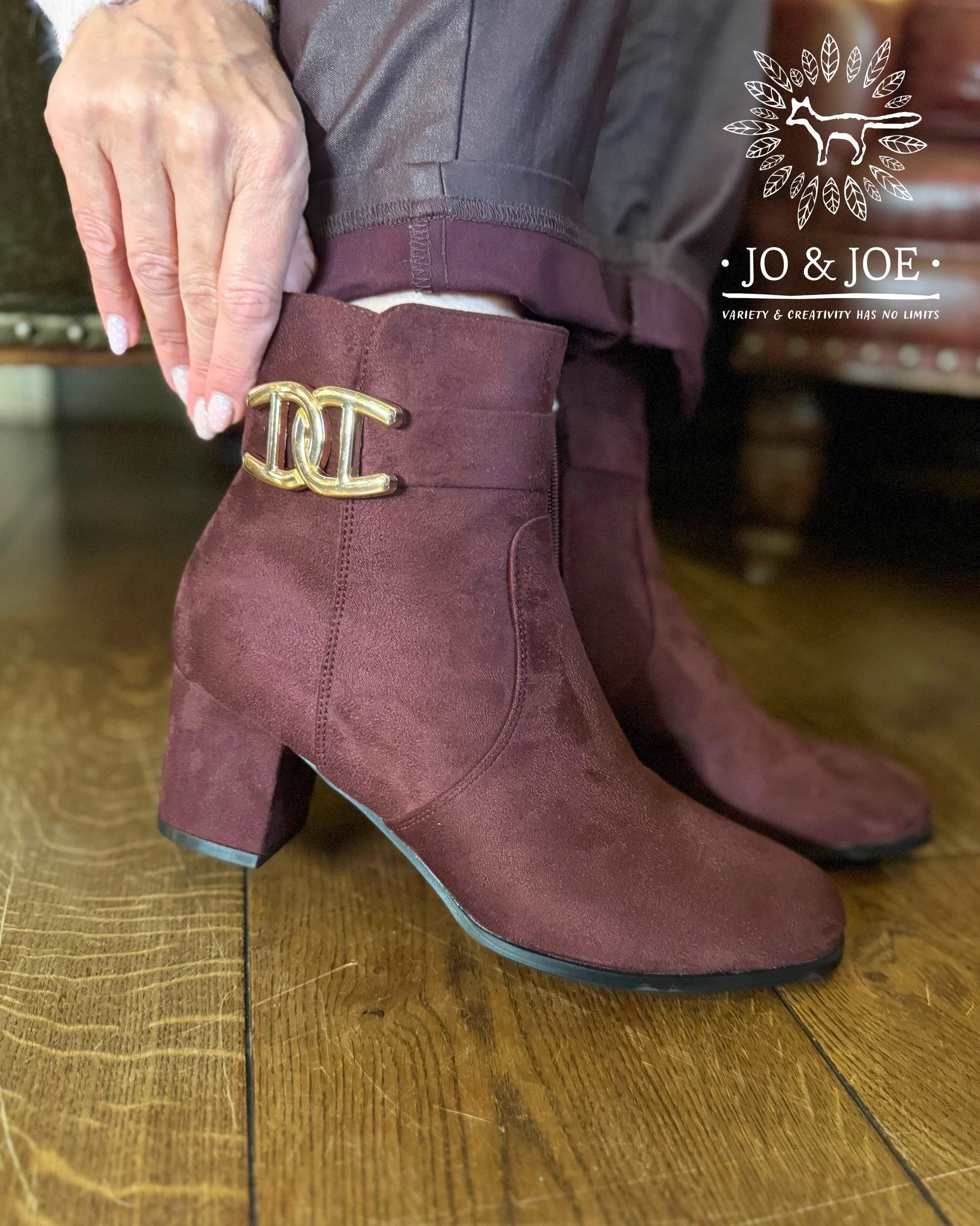 Chic, sophisticated, and effortlessly versatile - meet ZELDA!😍

The perfect 'go-to' boots for elevated everyday style 👏

Get yours online now at www.joandjoecollection.co.uk. Don't forget we offer FREE standard UK shipping with every order🛍️