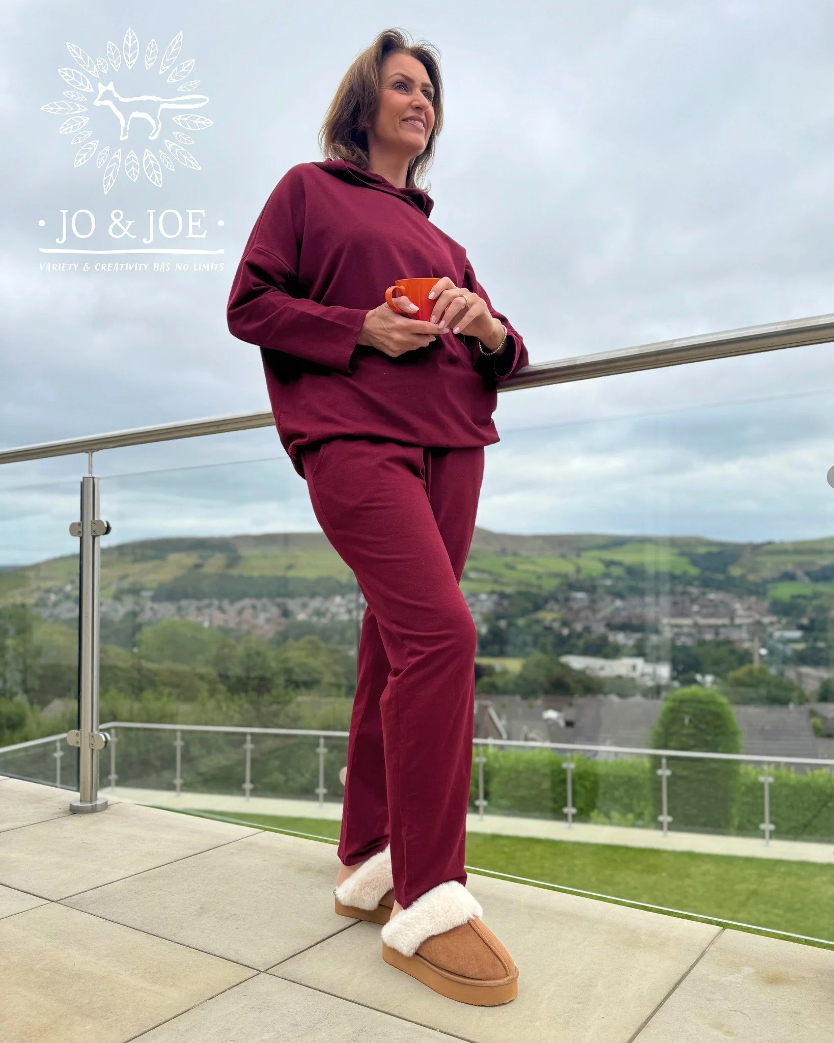 Coming soon...🤎

More slipper styles coming very soon... Who's excited to see the new styles? Perfect for Christmas - for yourself or as a gift!🙋&zwj;♀️🙋

Keep your eyes on our socials for updates!👏