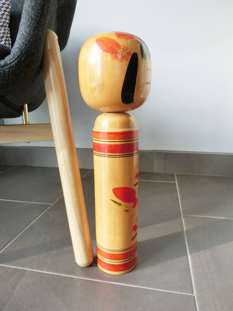 Very large kokeshi by Kaganuma Masayuki