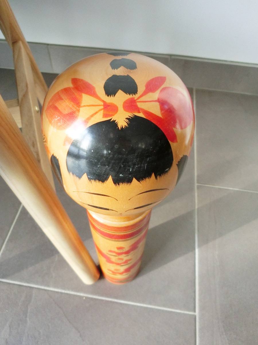 Very large kokeshi by Kaganuma Masayuki