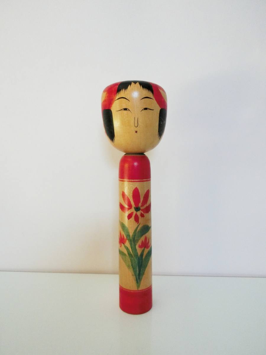 Sabako kokeshi doll by Watanabe Yukinori