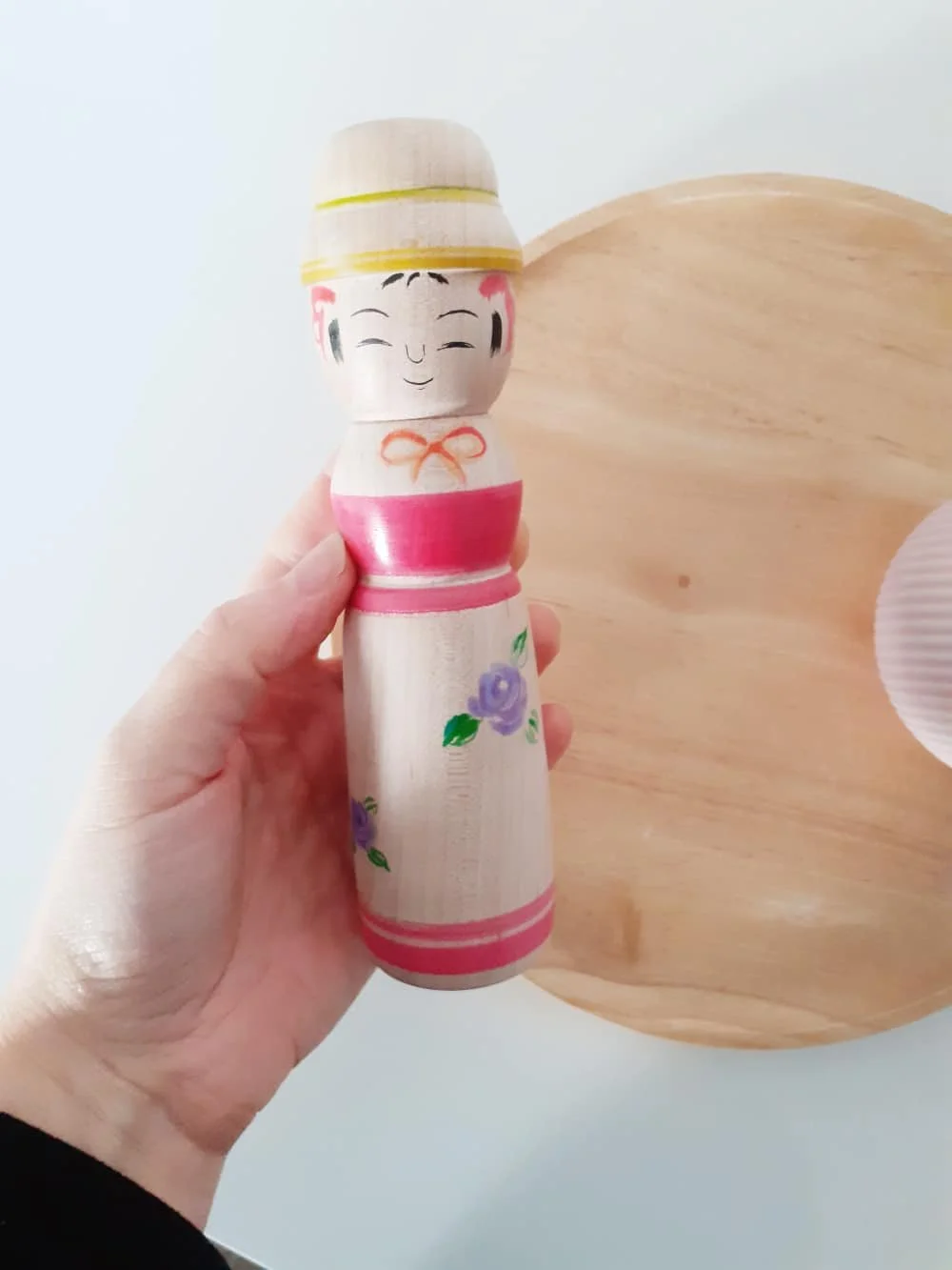 Roses kokeshi doll by Noji Mikiko #1, pink