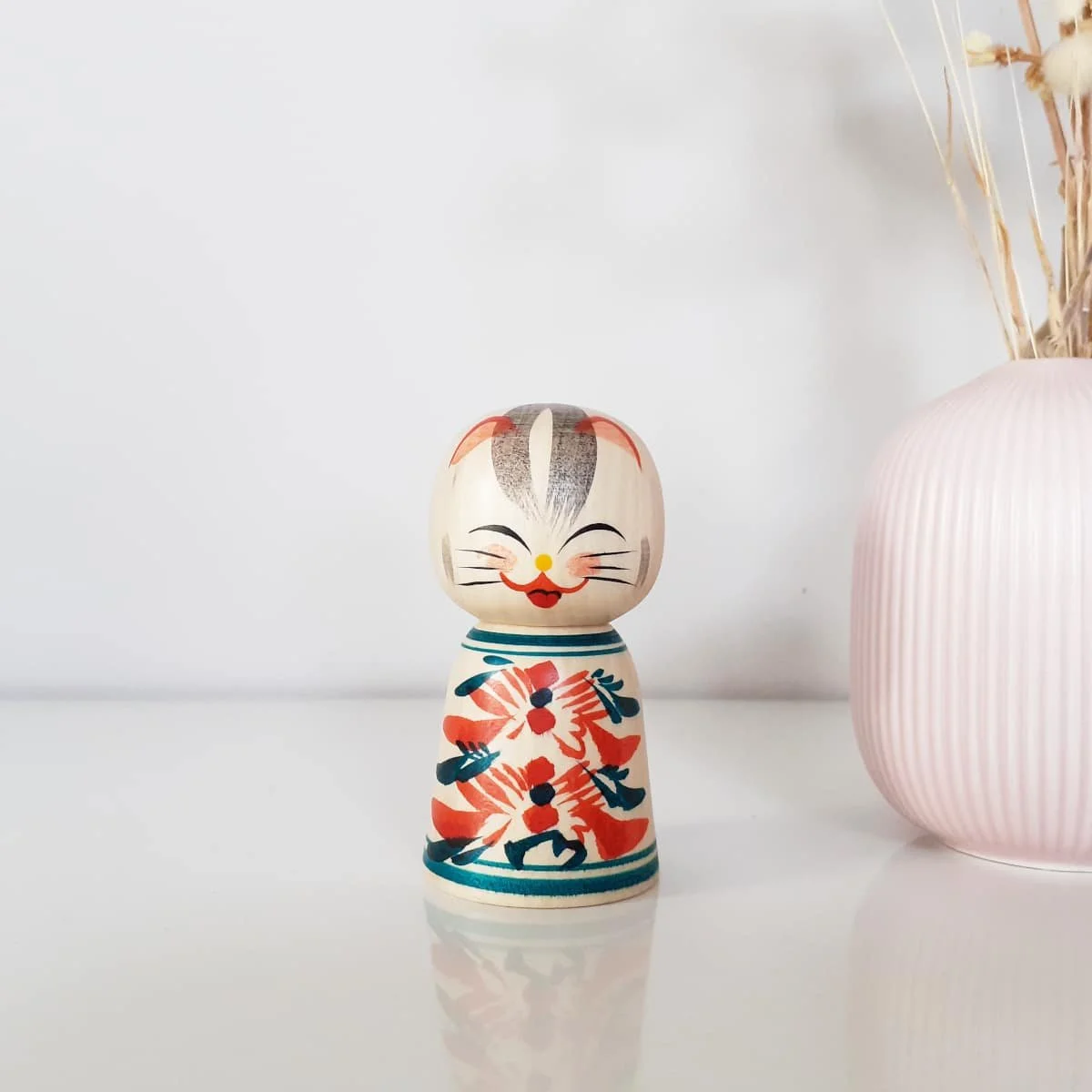 Poupée kokeshi chat - neko kokeshi doll par Hayasaka Masahiro