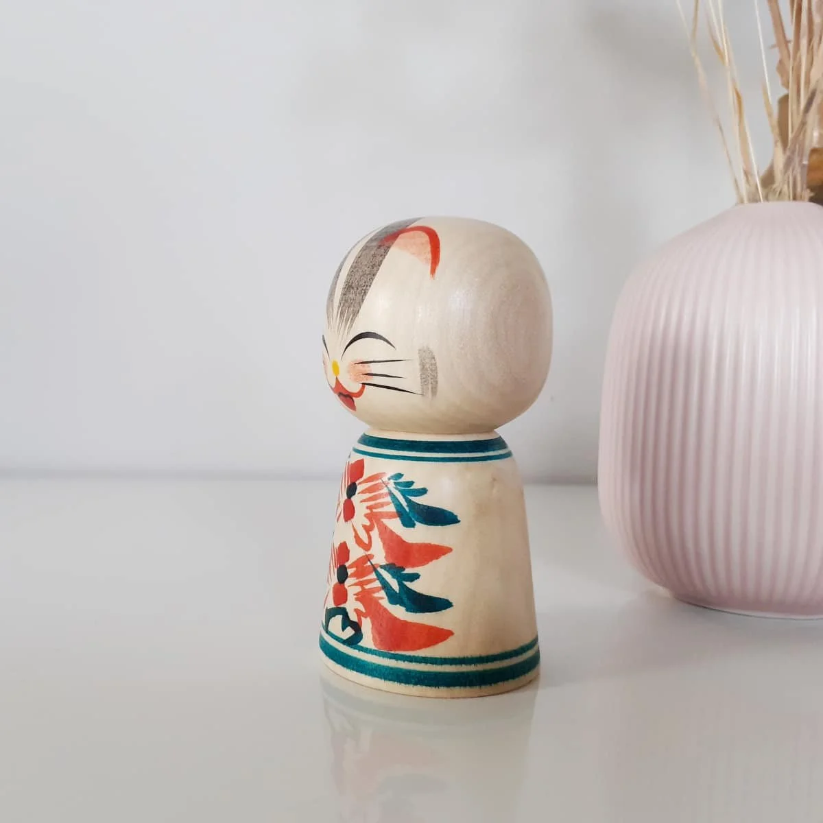 Poupée kokeshi chat - neko kokeshi doll par Hayasaka Masahiro