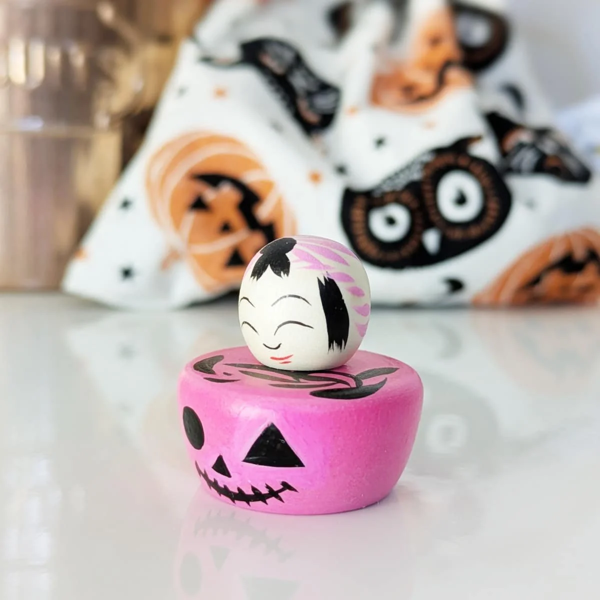 Mini kokeshi d'Halloween par Wagatsuma Noboru
