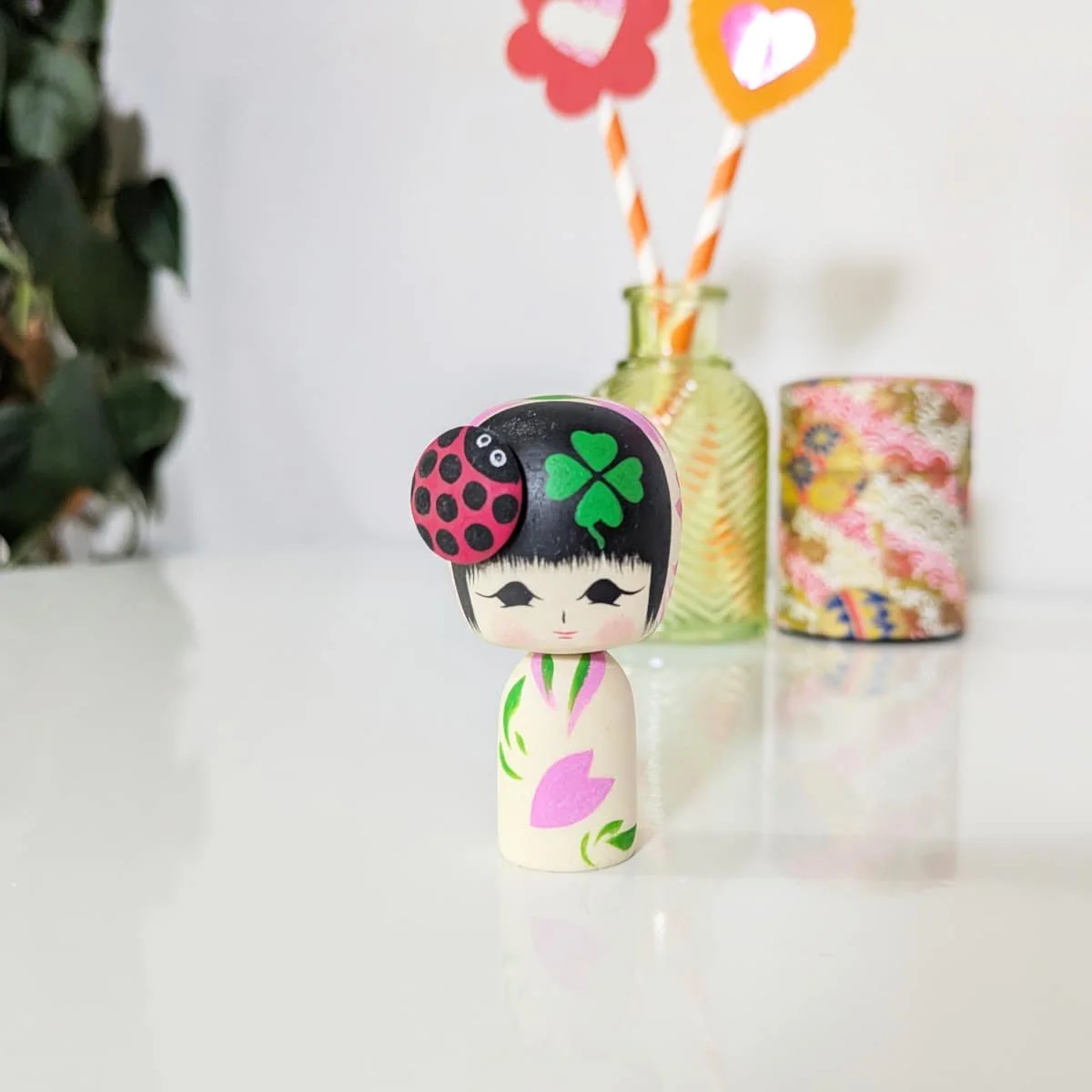 Petite kokeshi porte-bonheur par Wagatsuma Noboru