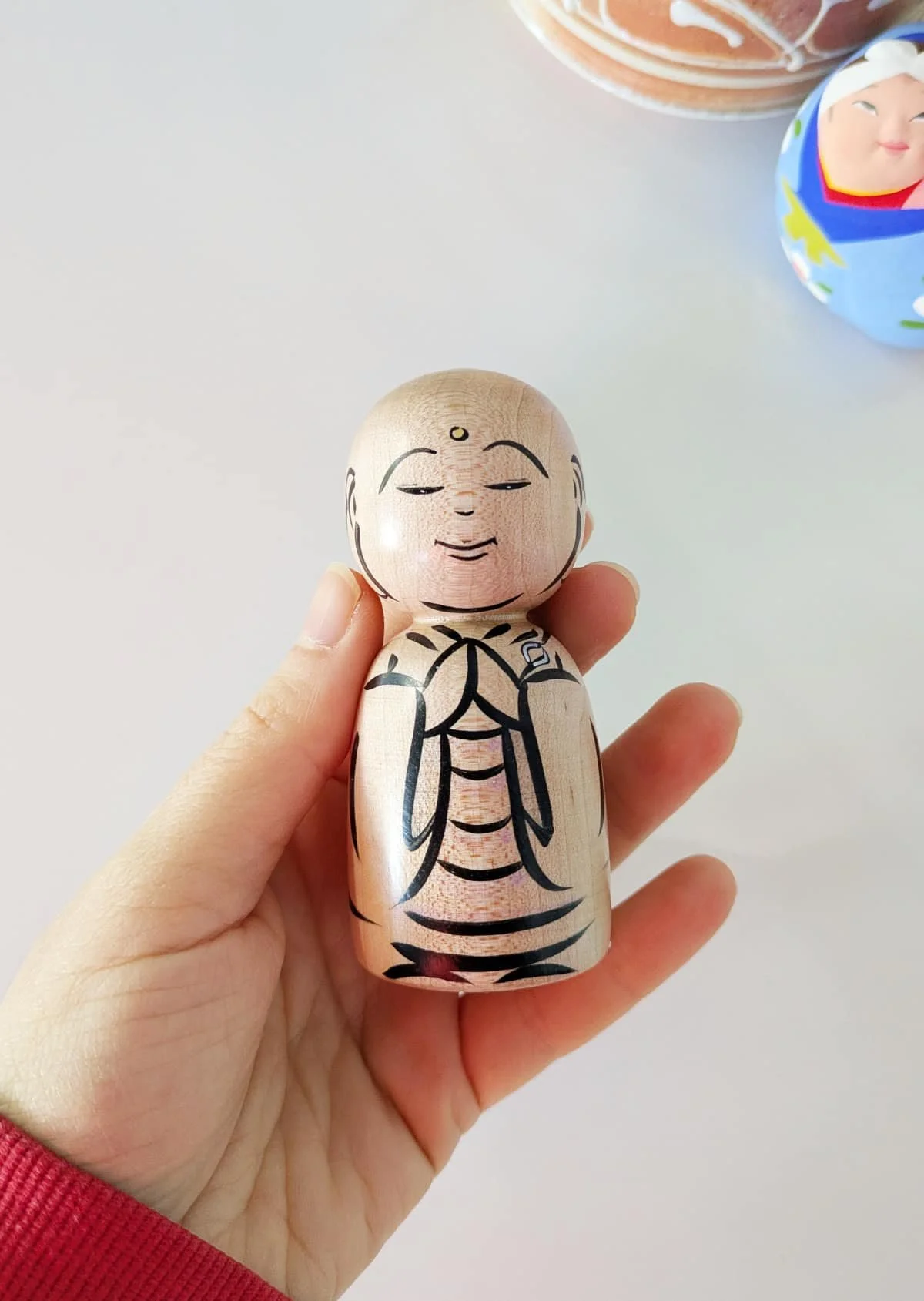 Petit jizo en érable - yeux clos