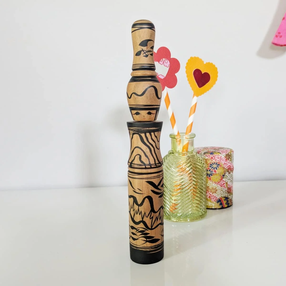 Kokeshi en bois de sakura par Wagatsuma Noboru