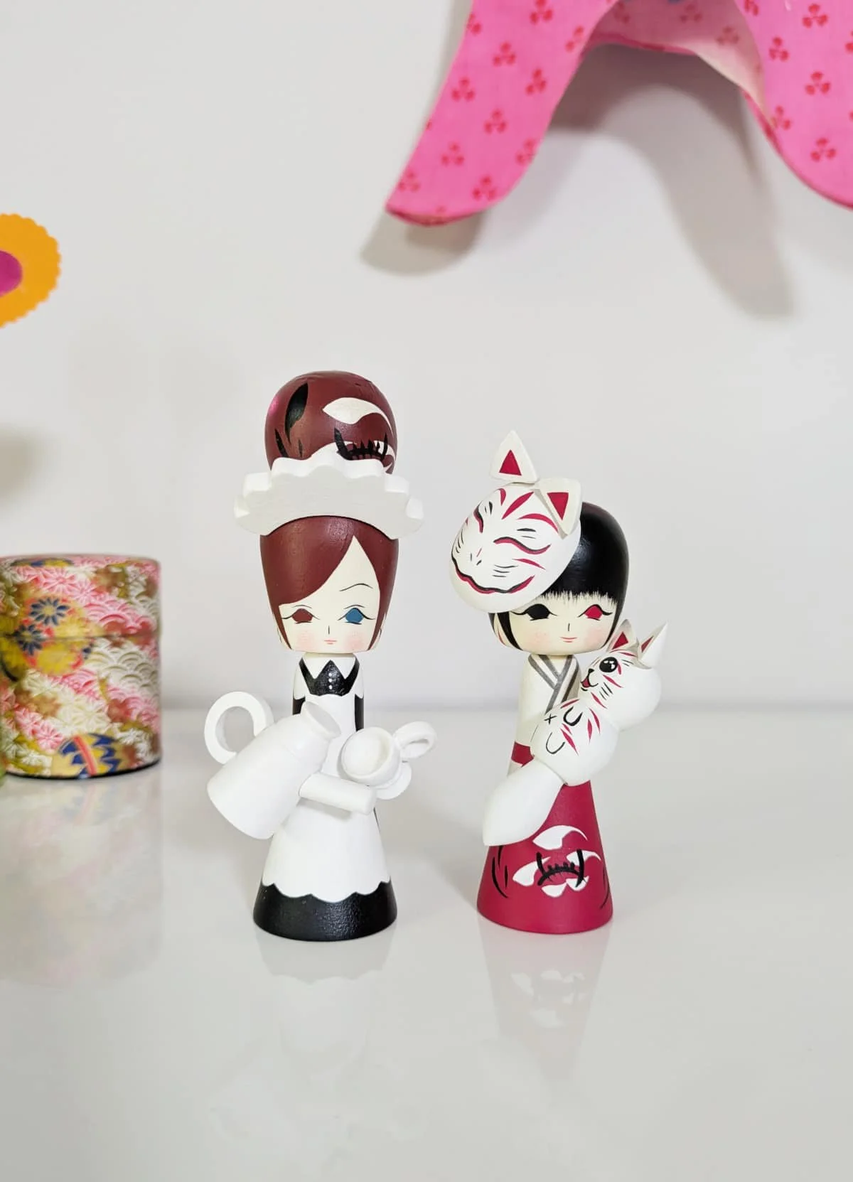 Poupée kokeshi "miko" par Wagatsuma Noboru