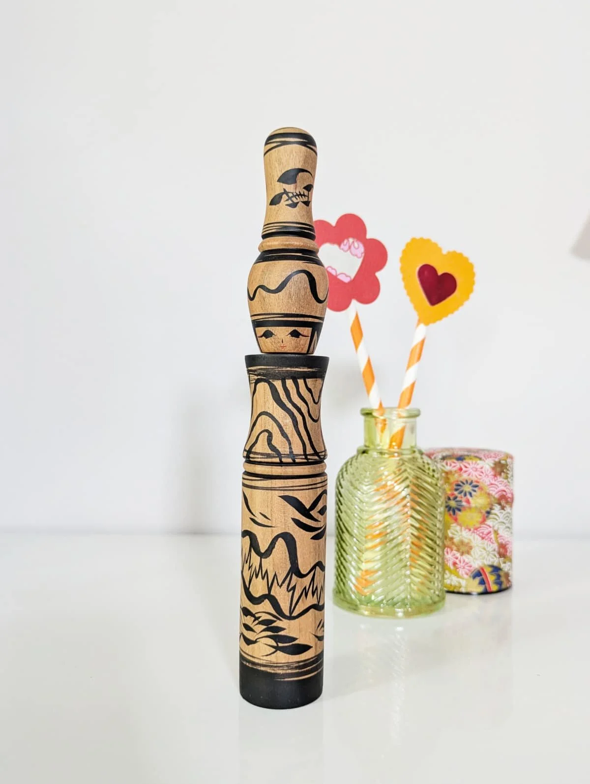 Kokeshi en bois de sakura par Wagatsuma Noboru
