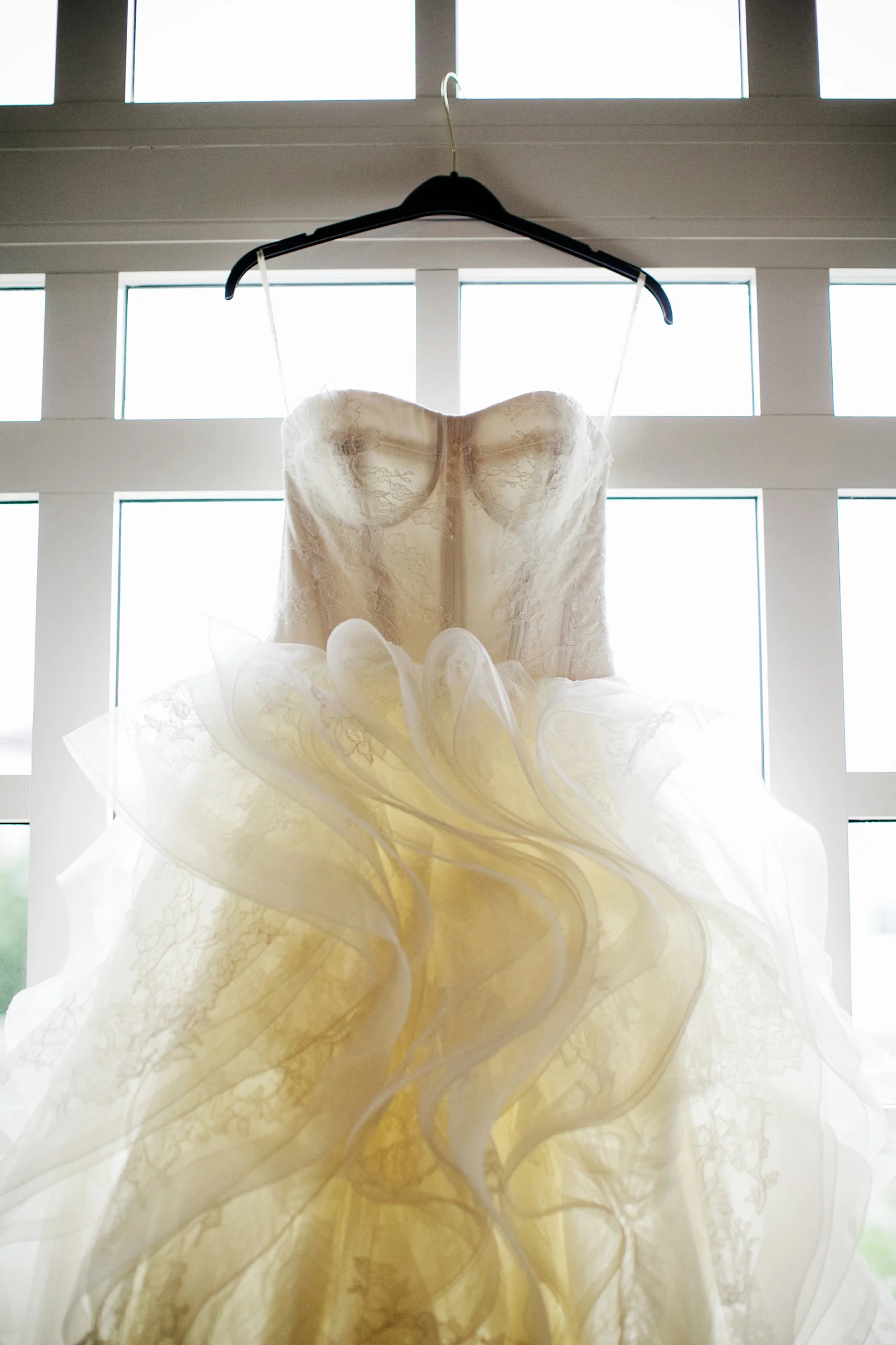 fetenashville.com | Schermerhorn Symphony Center Wedding | Luxury Weddings and Events Designed by Fete Nashville | Photographed by Kristyn Hogan and Erin Lee | best wedding planner nashville | purple and white wedding | silver wedding | nashville wedding planner | hydrangea wedding bouquet | Vera Wang wedding dress | luxury wedding planner | celebrity wedding planner | monogram invitations | white calligraphy