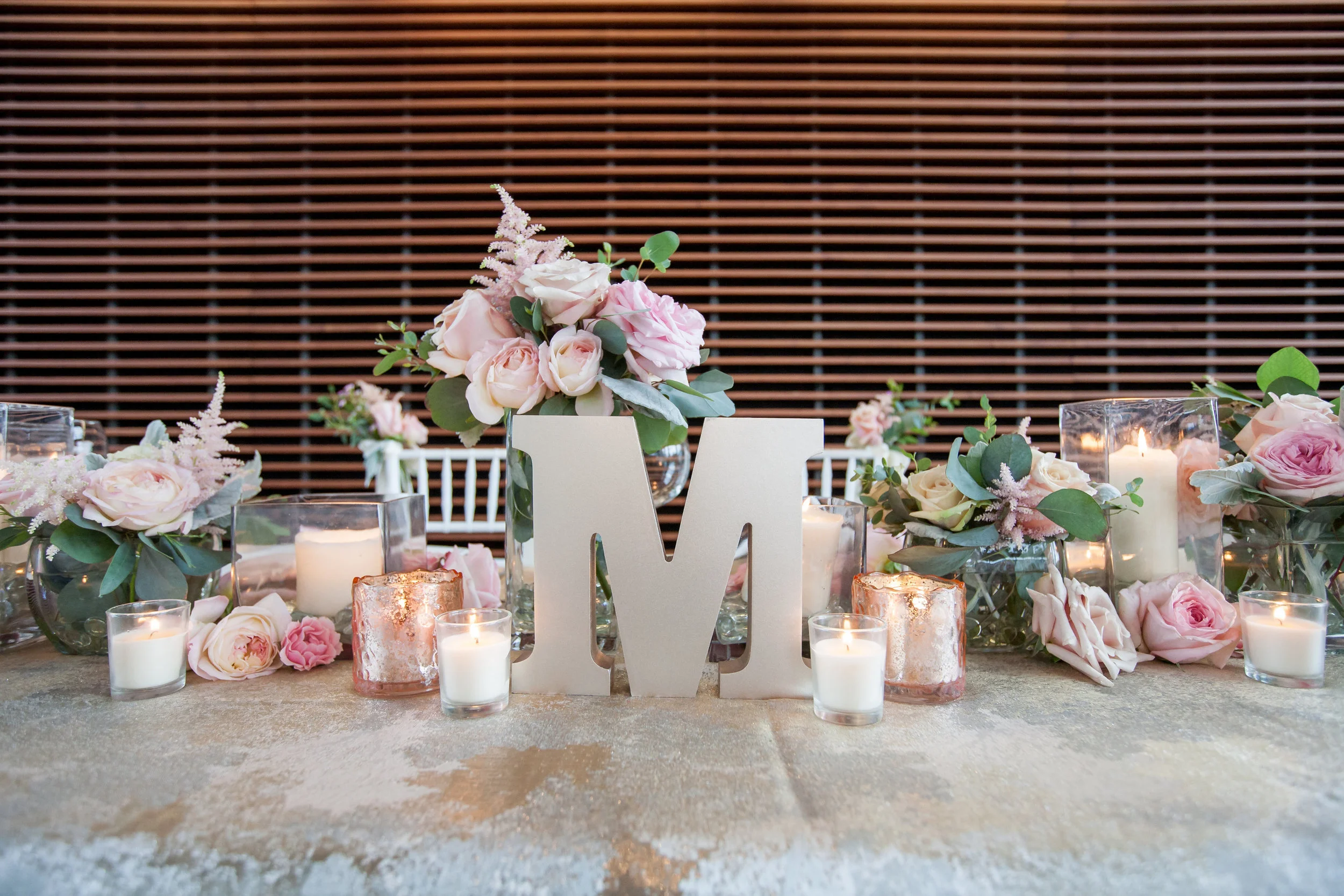 fetenashville.com | Bridge Building Wedding in Nashville | Luxury Nashville Wedding Planner | Fete Nashville | Phindy Studios and Bethany Renee