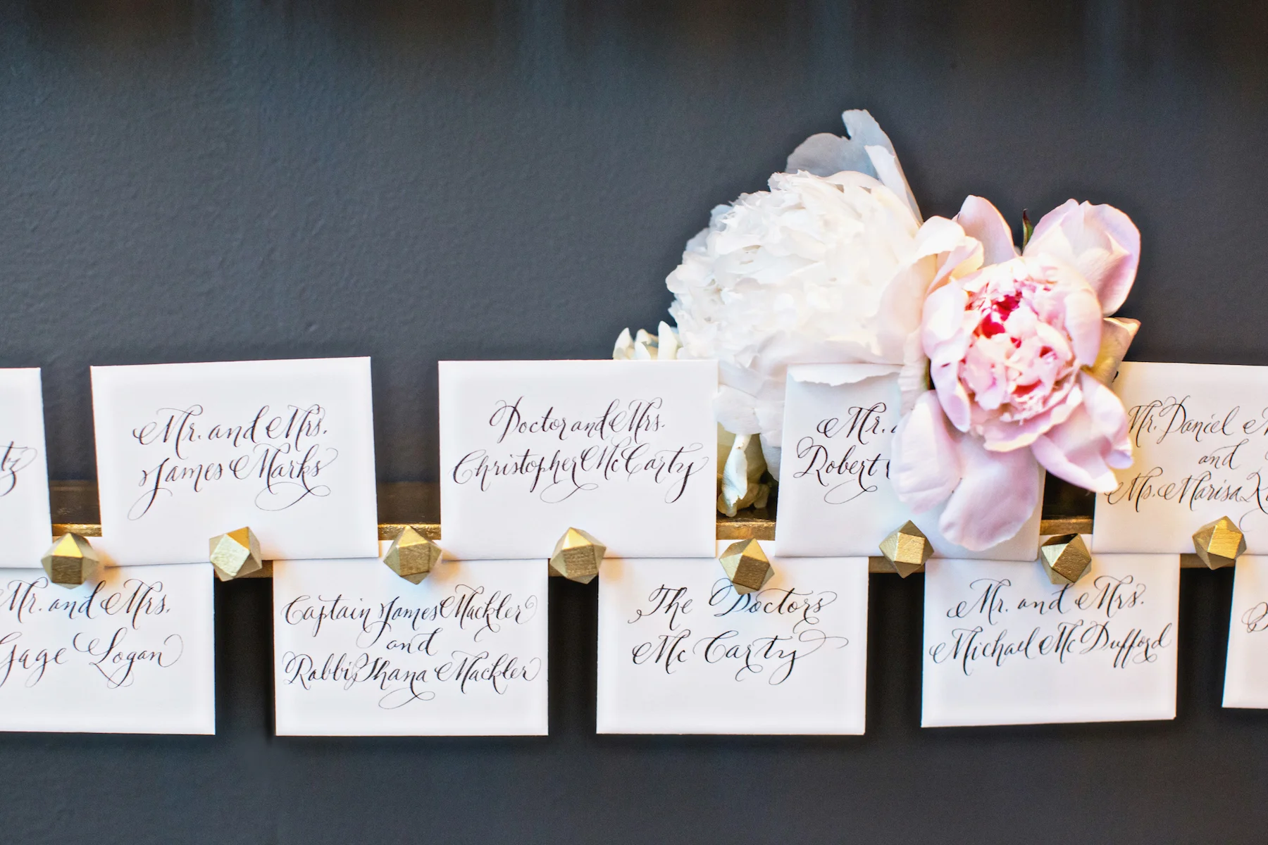 fetenashville.com | Weddings at The Omni | Joy Marie Photography | Fête Nashville | Luxury Wedding Planner | best Jewish wedding planner | The Parthenon | silver and gold wedding | best nashville wedding planner | celebrity wedding planner | creative escort cards
