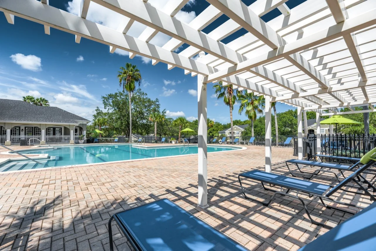  Sunset Lakes Condominiums 