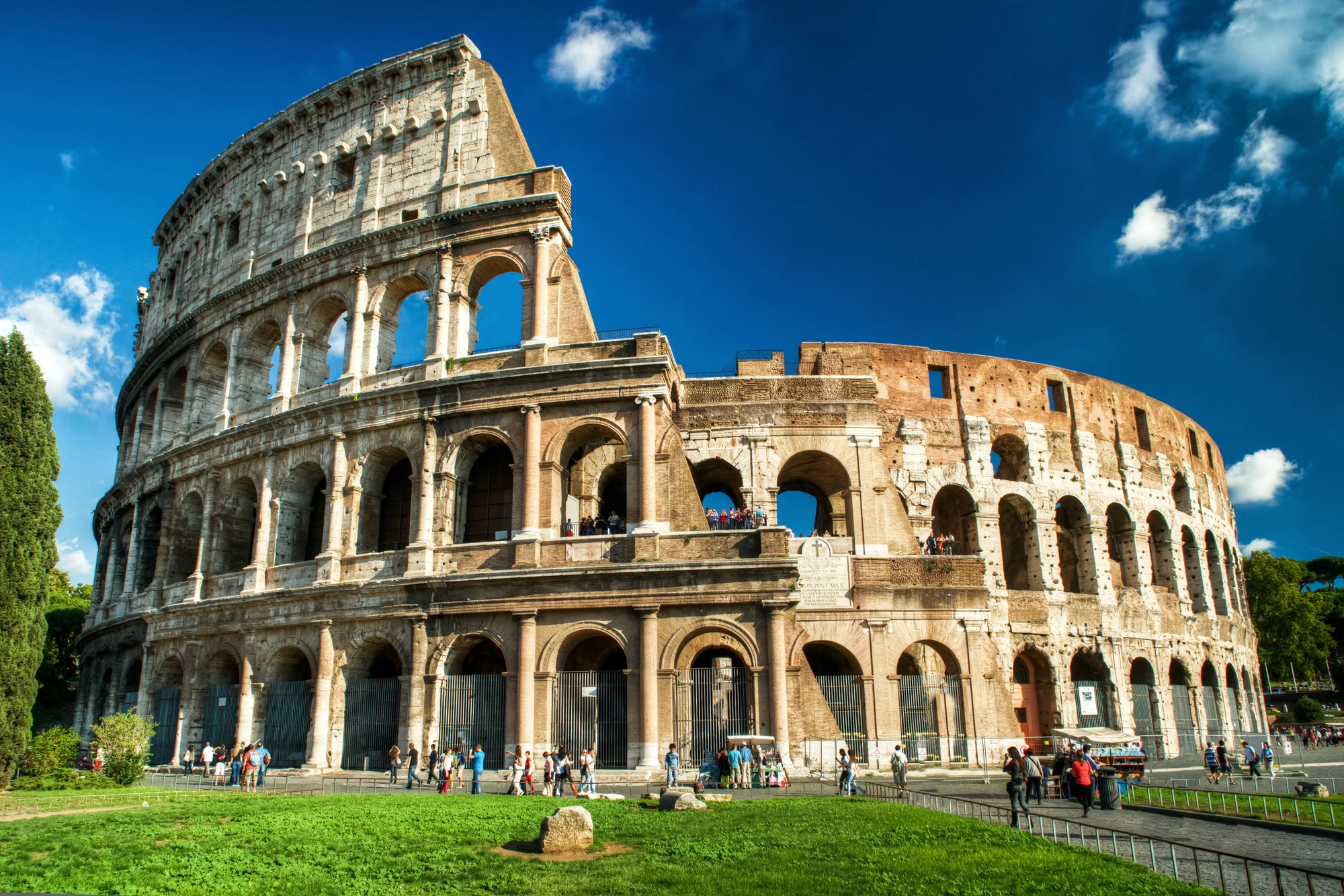 Colosseum.jpg