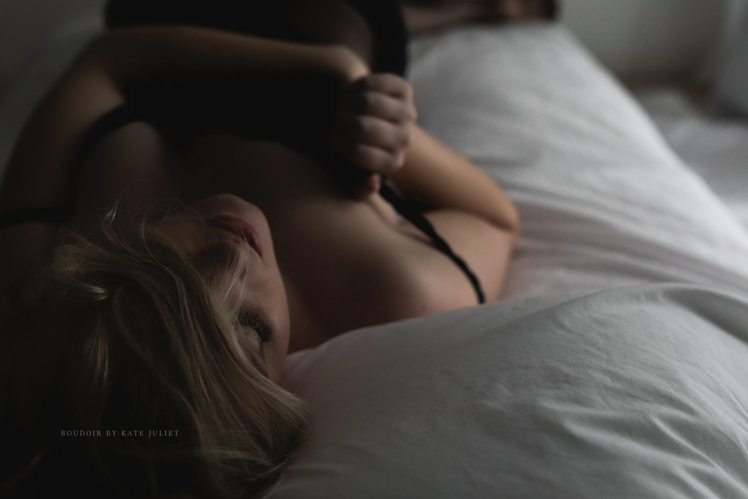 kate_juliet_photography_boudoir_web-113.jpg