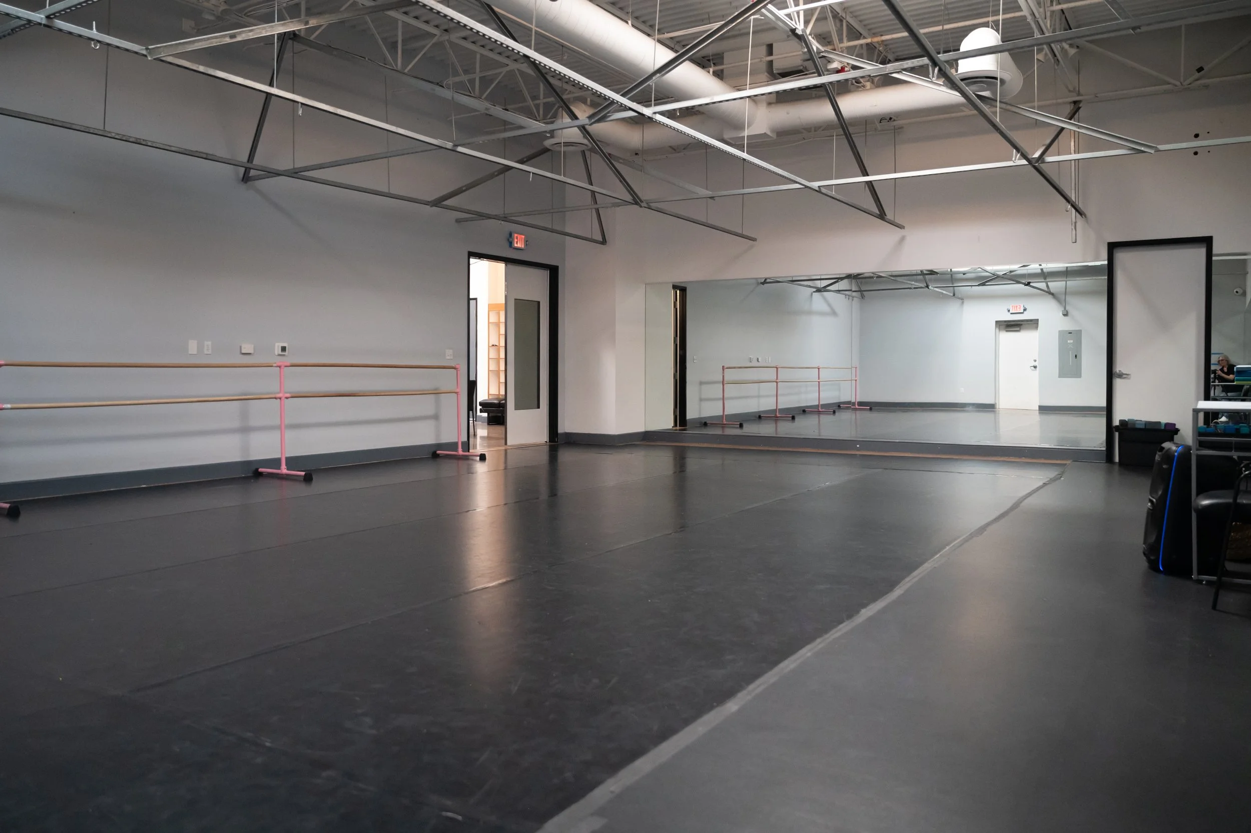 Room2.2.jpg