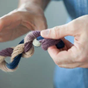 ....Le textile possède son propre language. ..Textiles have their own language. ....