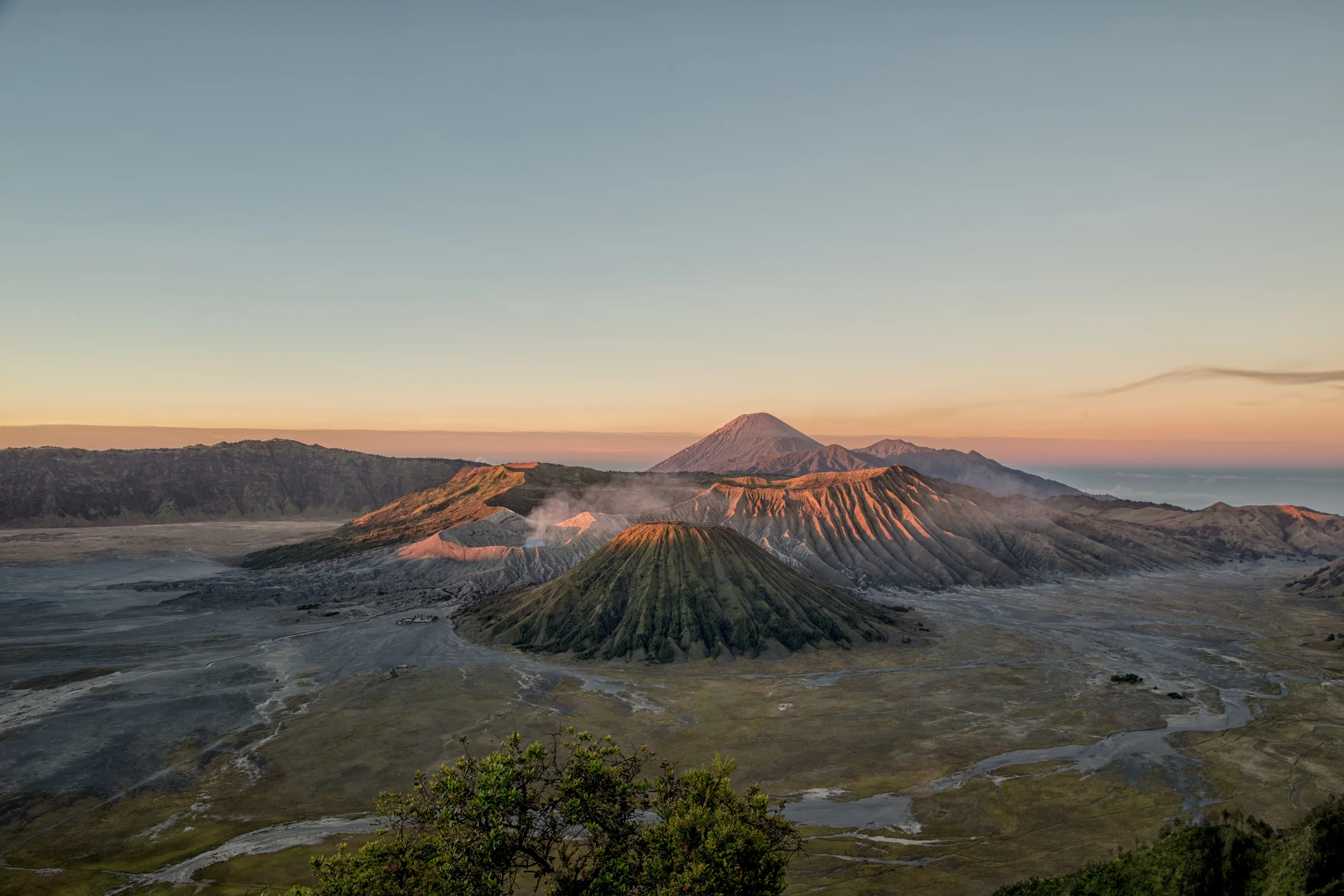 The Vast Sea of Sand
