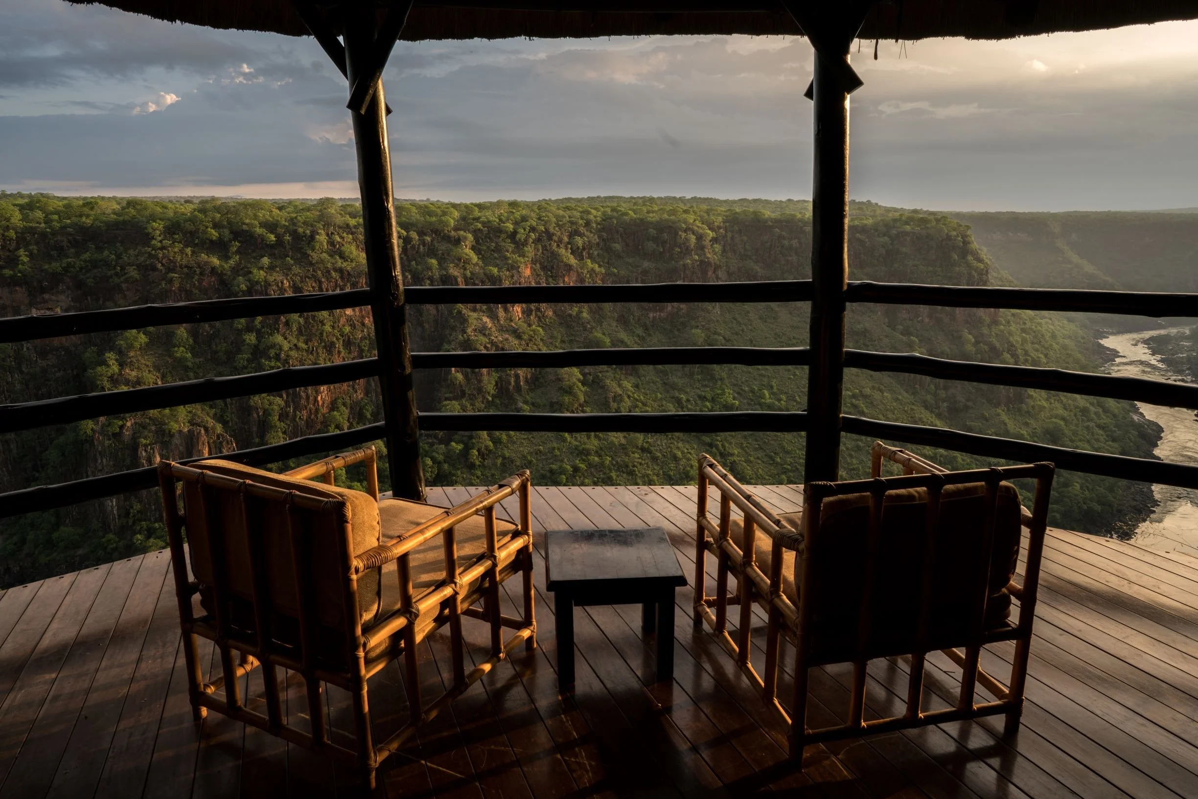 Imvelo Safari Lodge