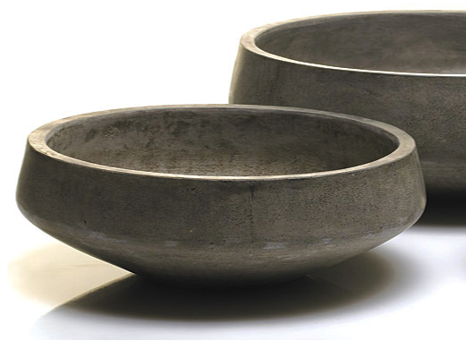 Broadway_Concrete_Urn.png