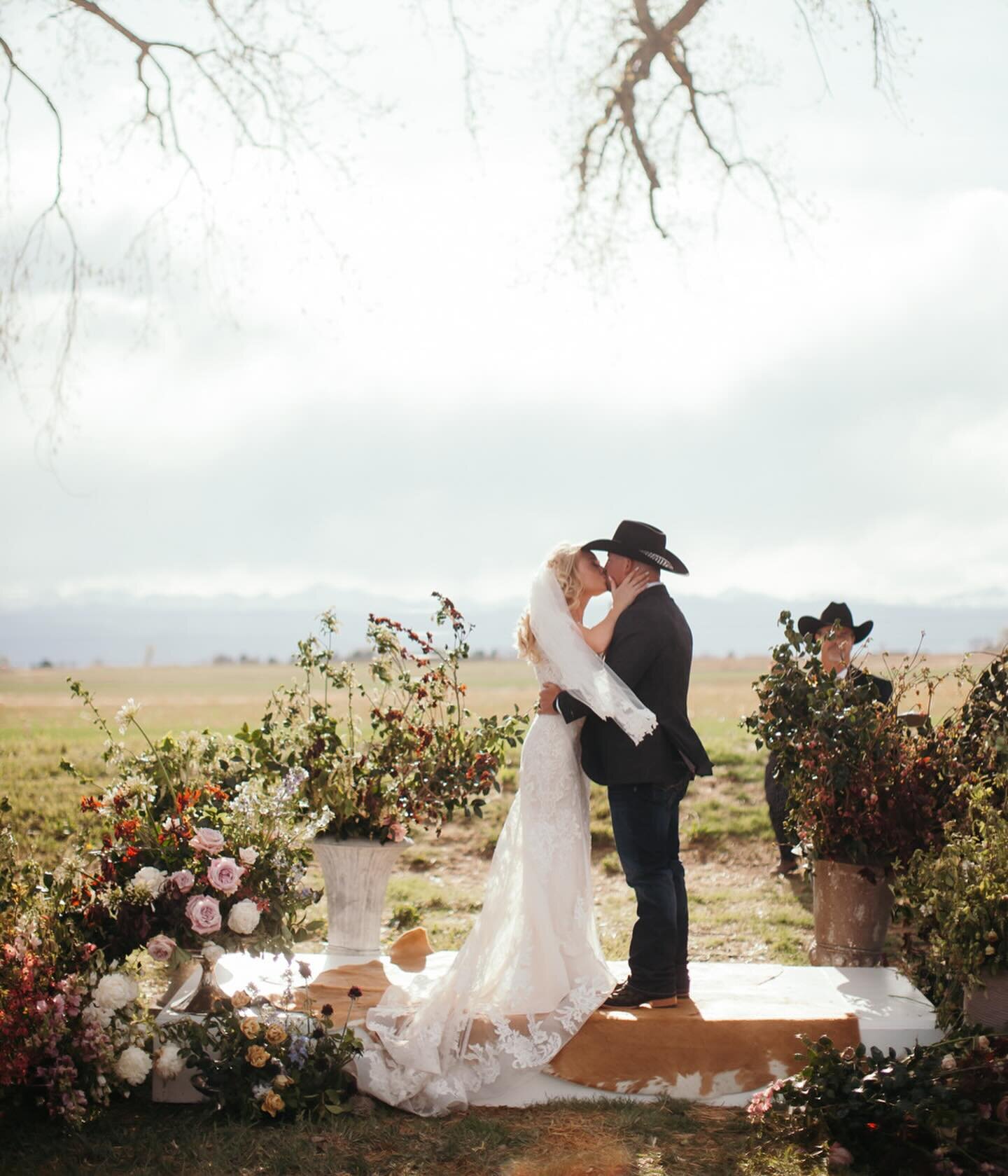 FOREVER IN BLOOM.

Saying &ldquo;I do&rdquo; to forever unfolds like a scene from a fairytale romance. Every aspect of this celebration reflects their love story, from the delicate tablescapes beneath a tented sky to the al fresco lounges perfect for