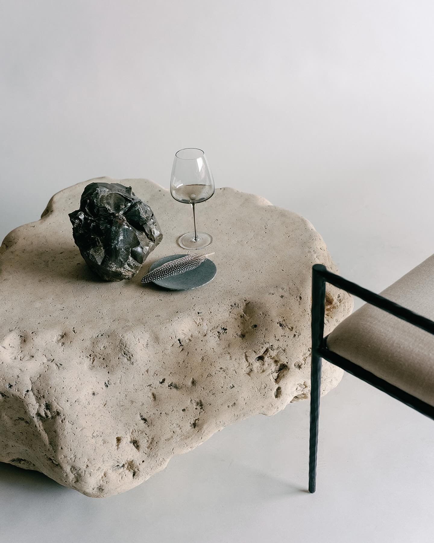 ALL THE ELEMENTS.

We&rsquo;re redefining luxury with organic elements in every aspect of event design. From sturdy rock to sleek marble, accented with hints of gold and monochrome themes, our decor invites the abstract, ensuring your event captures 