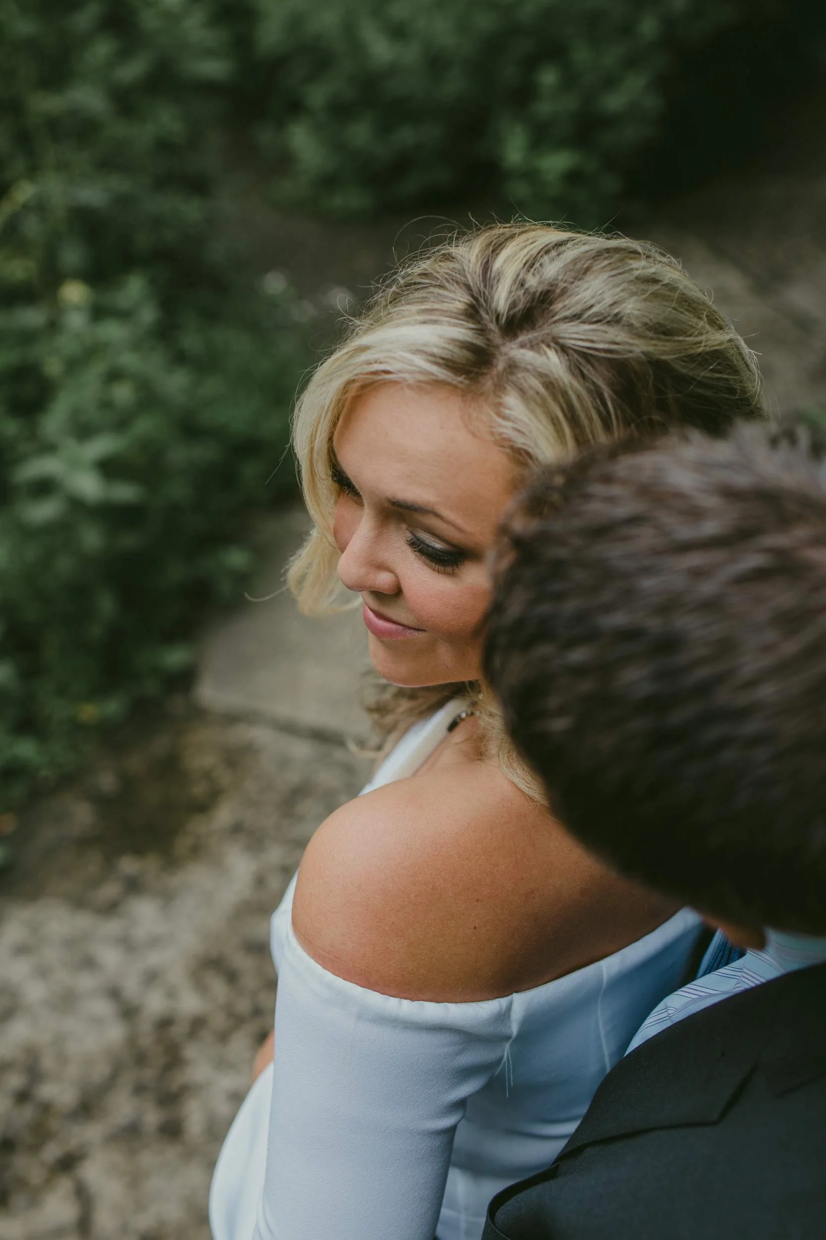 LeCapeWeddings_Chicago Engagement Photography (3 of 7).jpg