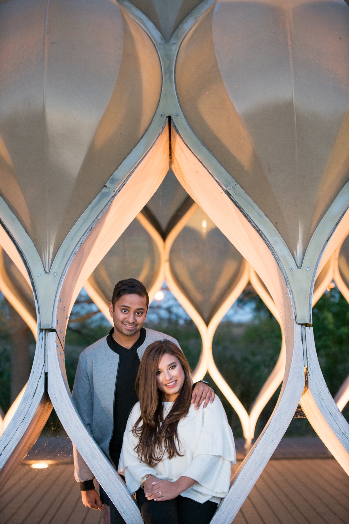 LeCapeWeddings_Surbhi_Engagement Session Chicago -09651.jpg