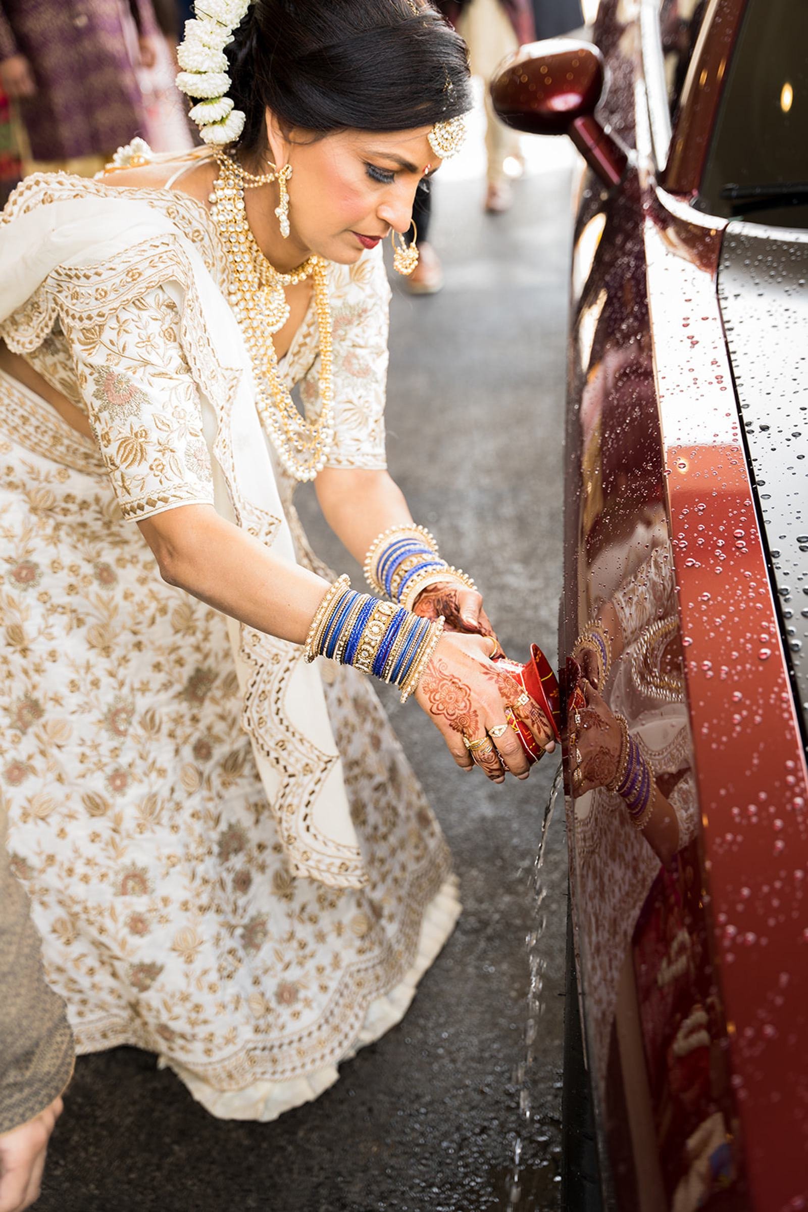 LCW - Chicago South Asian Weddings - Sonu and Daman - Vidai-34.jpg