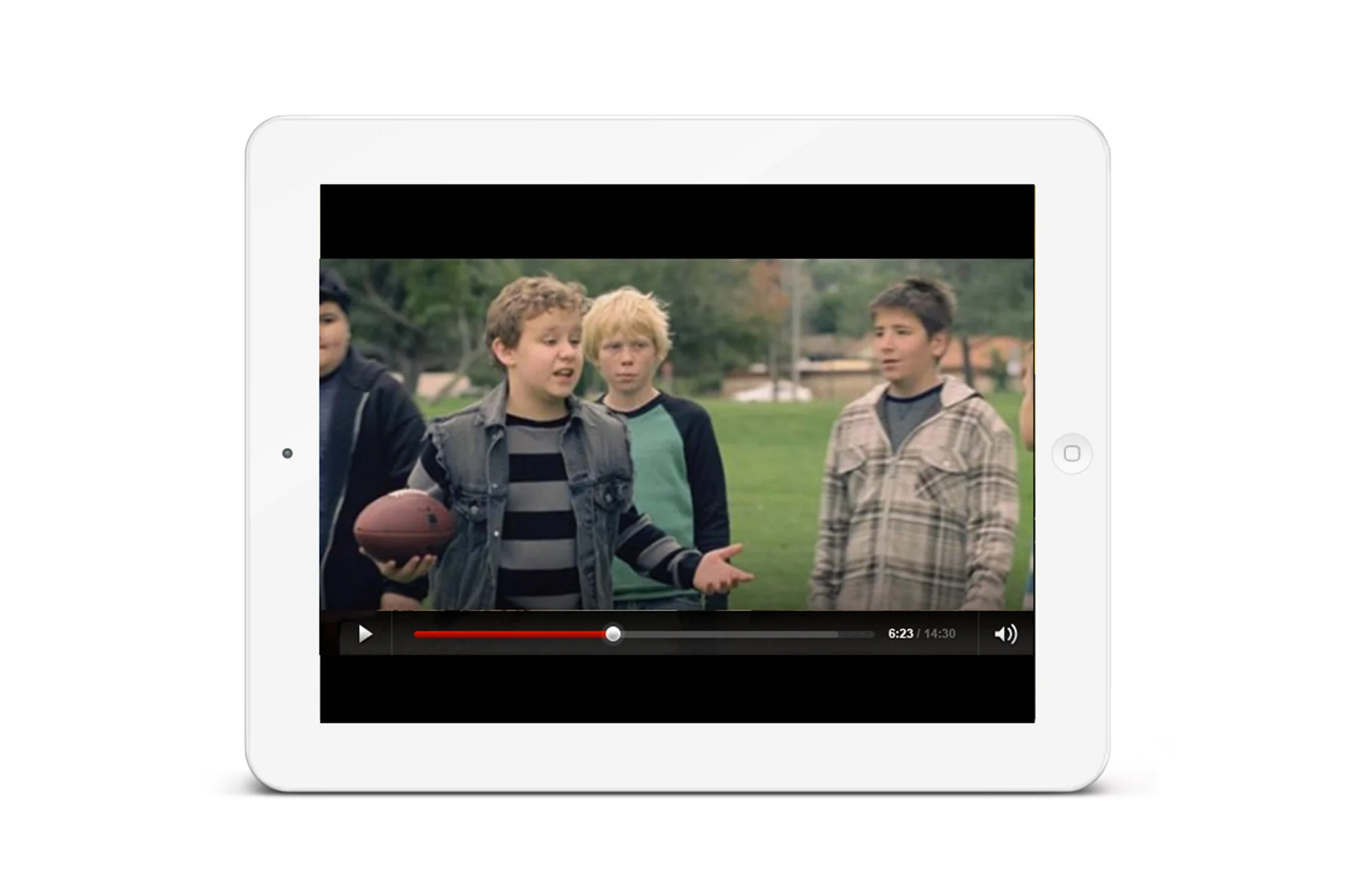     With TV today being a multi-screen experience, we knew promoting the new 7-passenger Hyundai Santa Fe during the Super Bowl would take more than a 30-second spot. So we extended the story to the second screen in a completely fun, social, and magi
